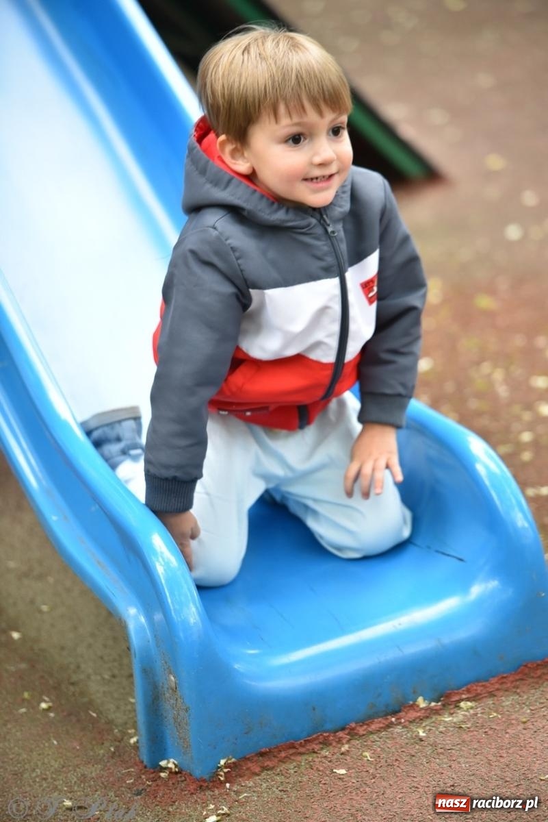 Zdjęcie w galerii na portalu naszraciborz.pl: Rodzinna atmosfera na festynie Przedszkola nr 13 w Raciborzu [FOTO i WIDEO] wiadomości z regionu