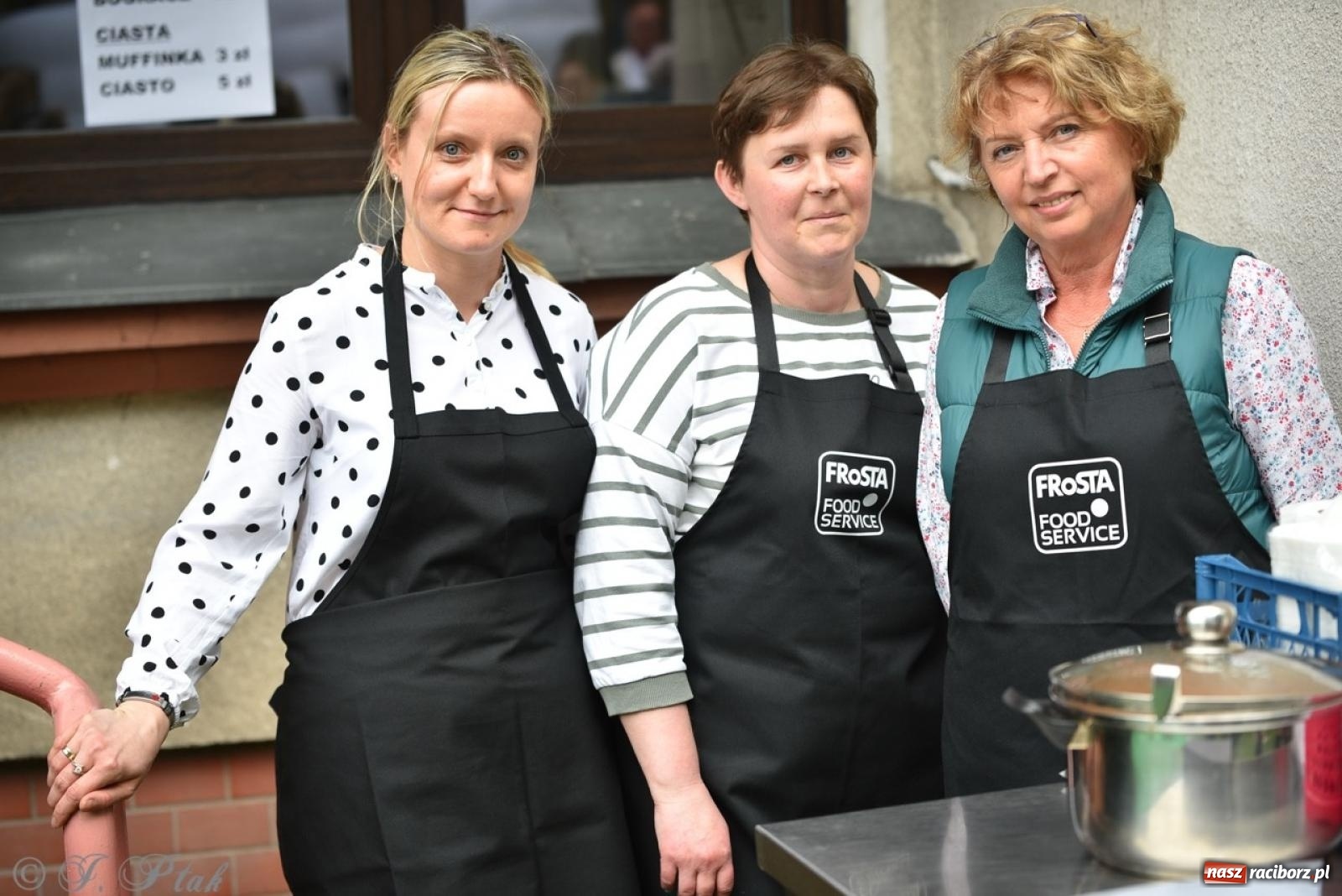 Zdjęcie w galerii na portalu naszraciborz.pl: Rodzinna atmosfera na festynie Przedszkola nr 13 w Raciborzu [FOTO i WIDEO] wiadomości z regionu