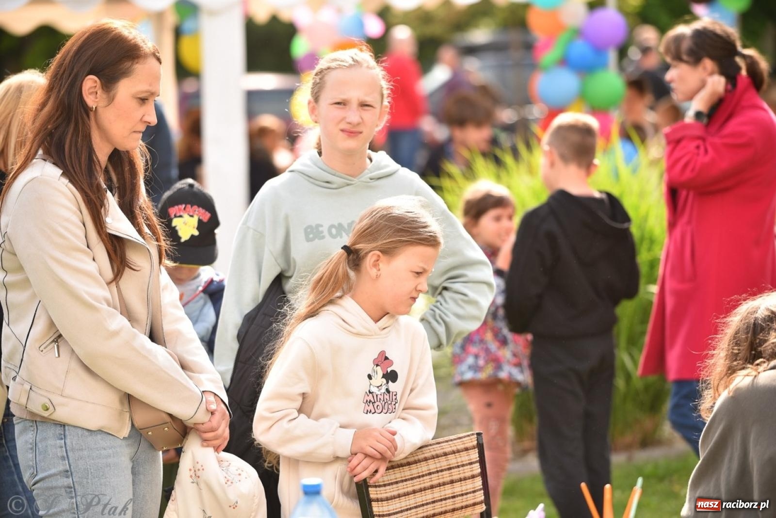 Zdjęcie w galerii na portalu naszraciborz.pl: Rodzinny festyn przed szkołą muzyczną. Było gwarno, kolorowo i radośnie [FOTO i WIDEO] wiadomości z regionu