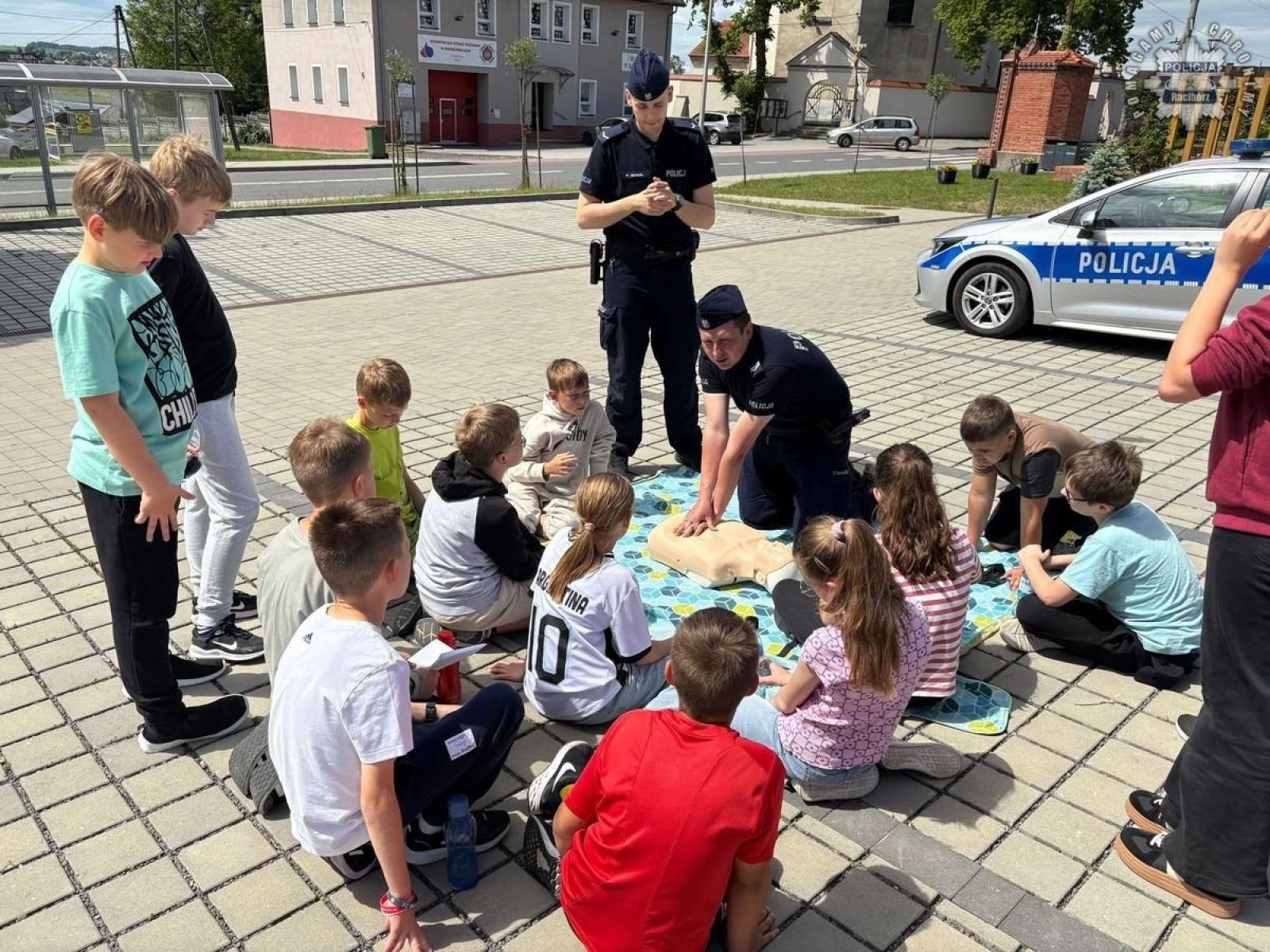 Zdjęcie w galerii na portalu naszraciborz.pl: Dobra profilaktyka to wspólne bezpieczeństwo wiadomości z regionu