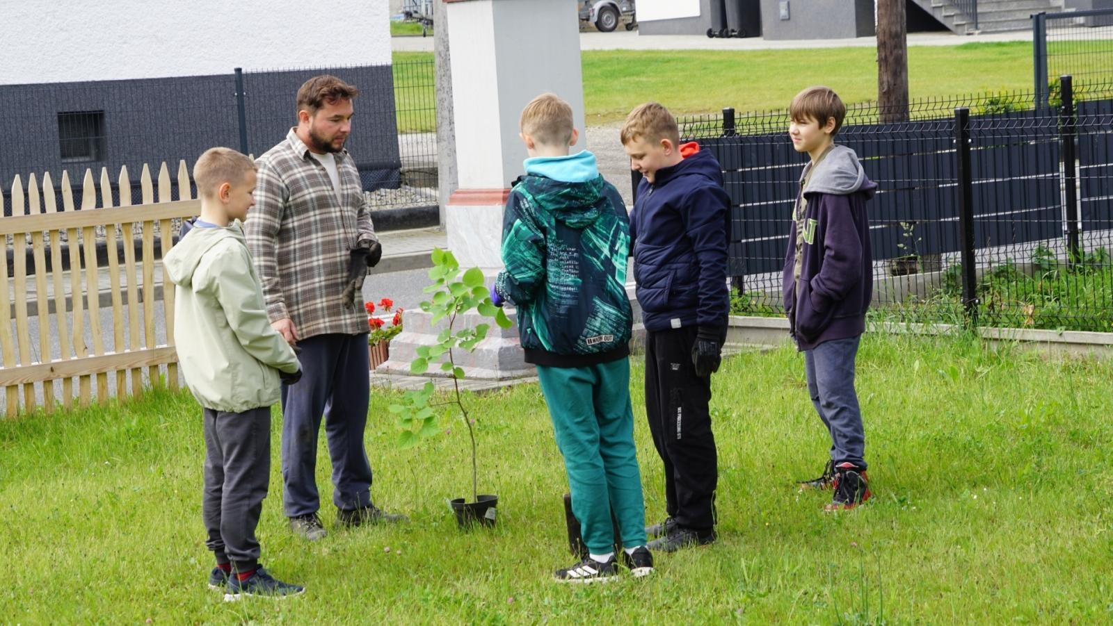 Zdjęcie w galerii na portalu naszraciborz.pl: Przy spichlerzu w Sudole powstała zegrodka [FOTO] wiadomości z regionu