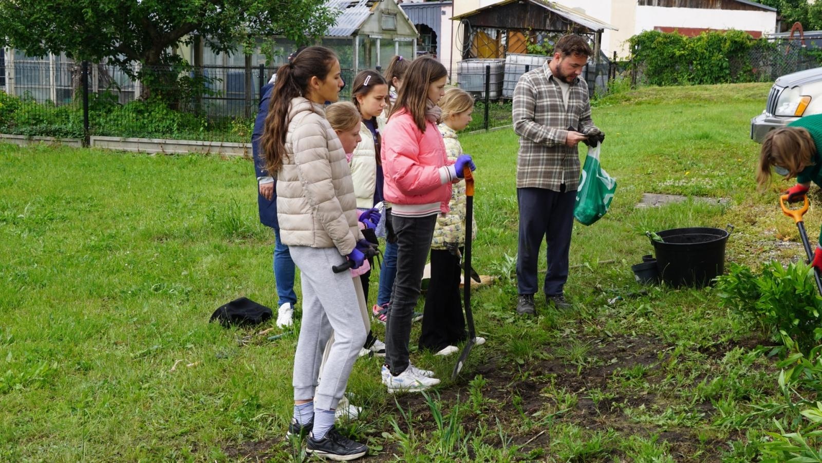 Zdjęcie w galerii na portalu naszraciborz.pl: Przy spichlerzu w Sudole powstała zegrodka [FOTO] wiadomości z regionu