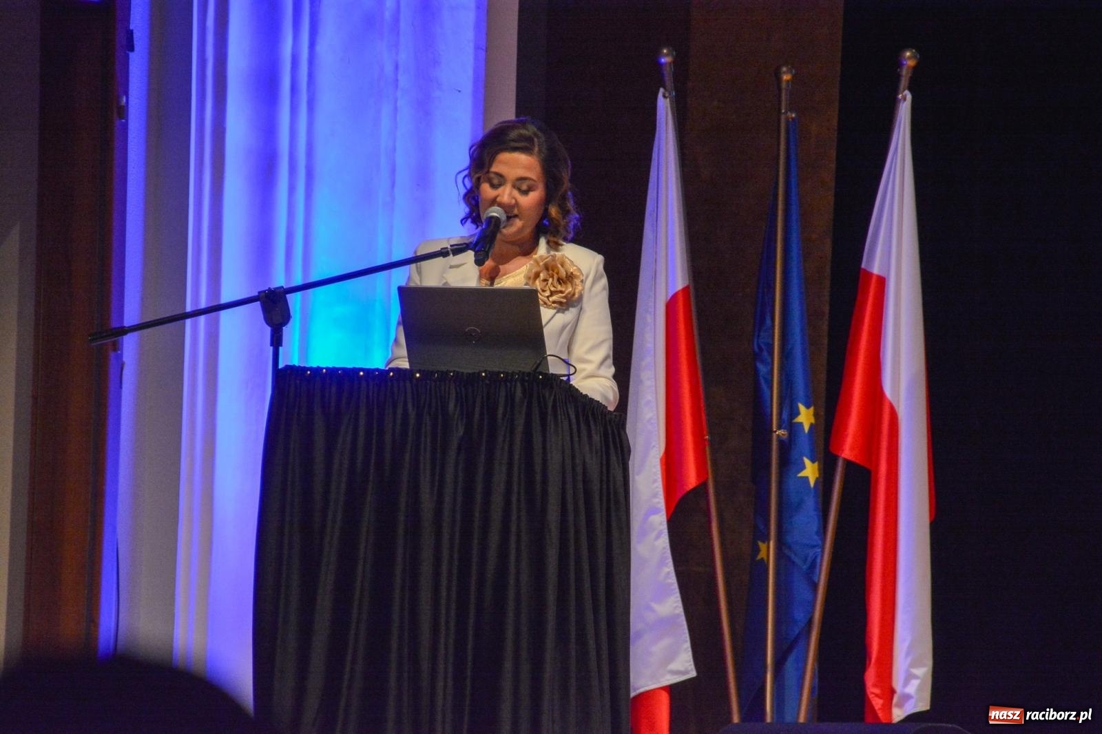 Zdjęcie w galerii na portalu naszraciborz.pl: Uroczystość czepkowania w raciborskiej Akademii Nauk Stosowanych [FOTO i WIDEO] wiadomości z regionu