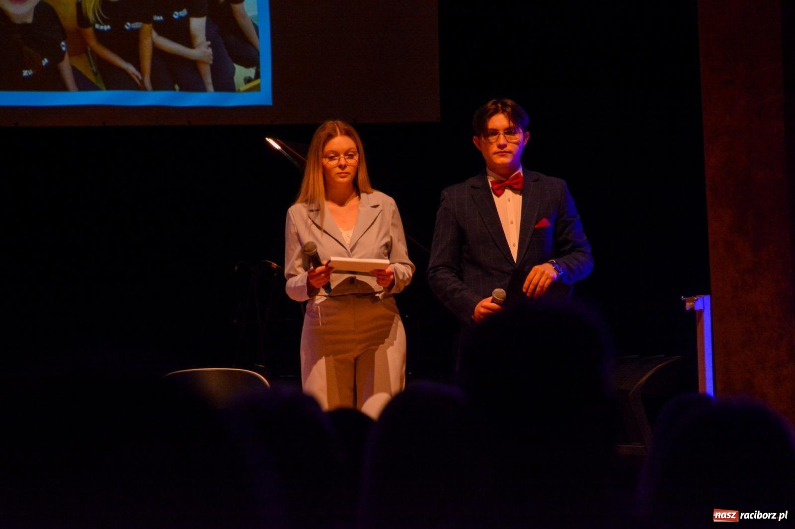 Zdjęcie w galerii na portalu naszraciborz.pl: Uroczystość czepkowania w raciborskiej Akademii Nauk Stosowanych [FOTO i WIDEO] wiadomości z regionu