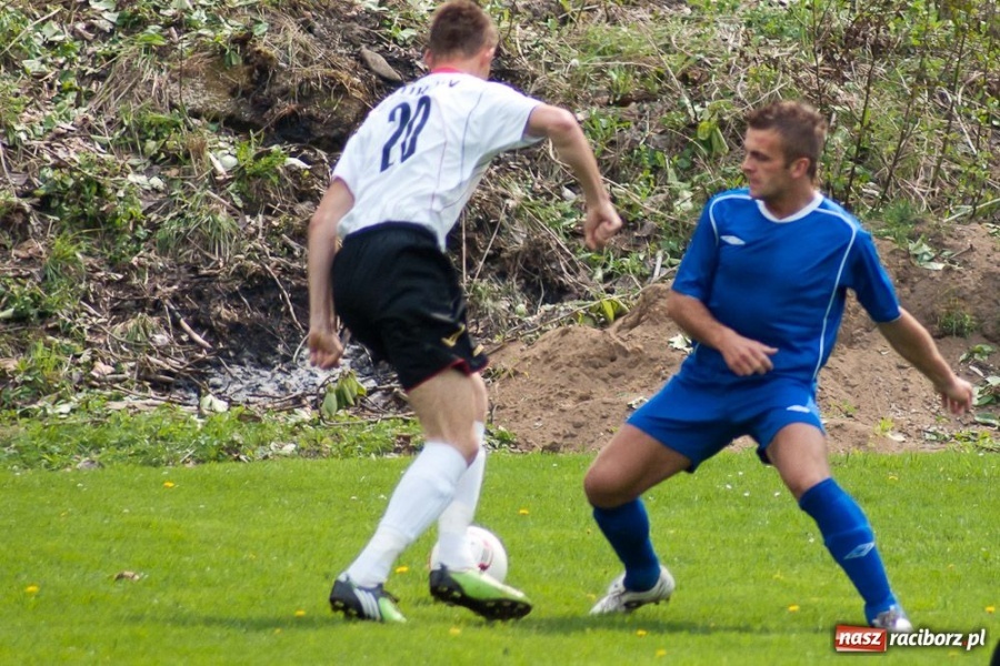 Zdjęcie w galerii na portalu naszraciborz.pl: Kopanina w Górkach. Buków pokonany wiadomości z regionu