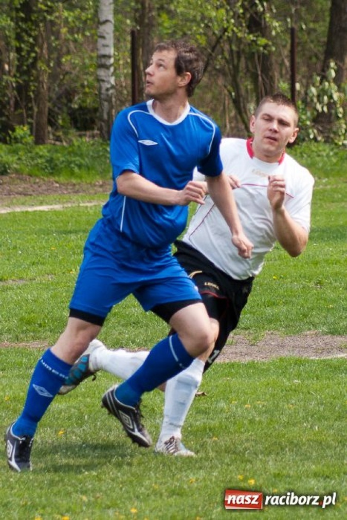 Zdjęcie w galerii na portalu naszraciborz.pl: Kopanina w Górkach. Buków pokonany wiadomości z regionu