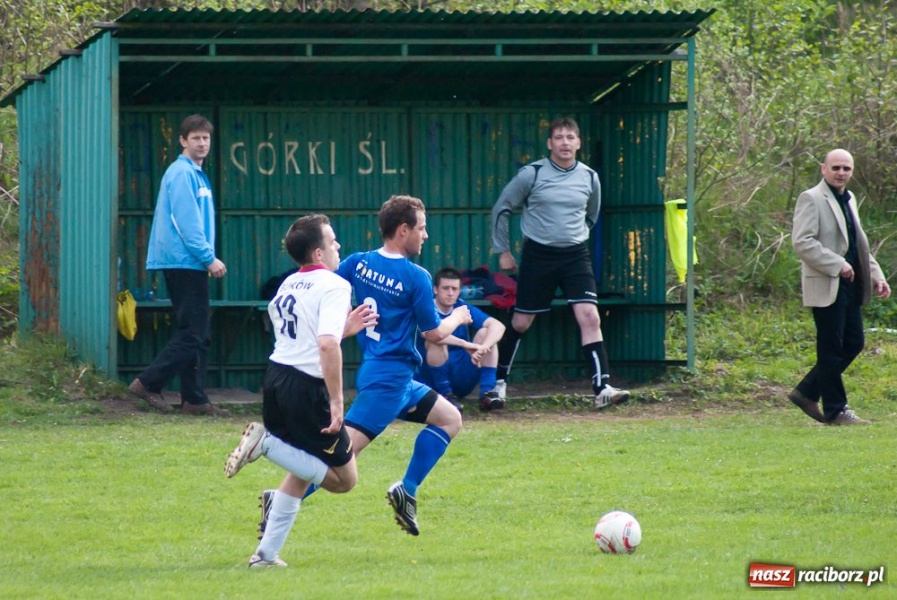 Zdjęcie w galerii na portalu naszraciborz.pl: Kopanina w Górkach. Buków pokonany wiadomości z regionu