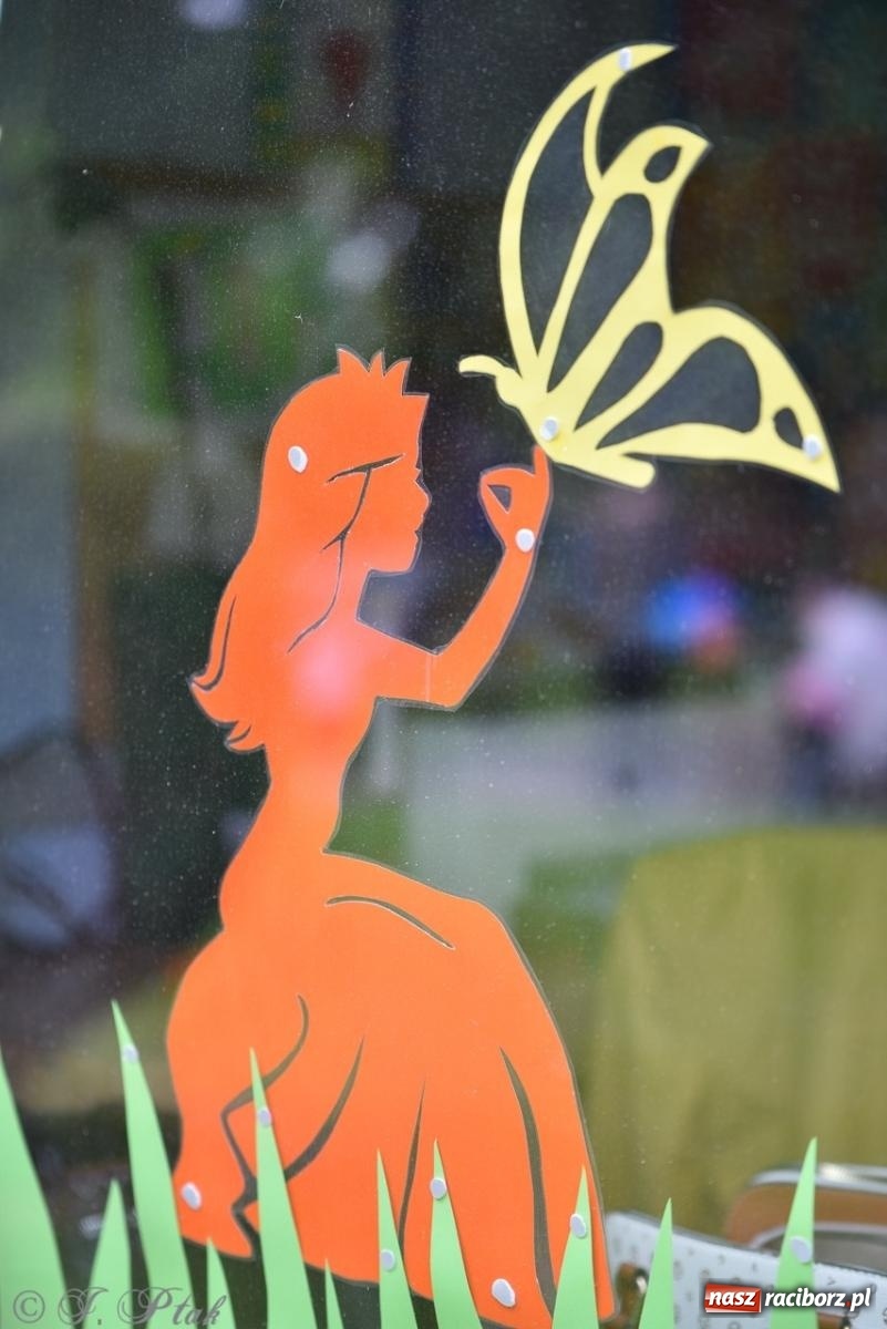 Zdjęcie w galerii na portalu naszraciborz.pl: Rodzinna przygoda w Przedszkolu nr 20 – festyn pełen radości i atrakcji [FOTO i WIDEO] wiadomości z regionu