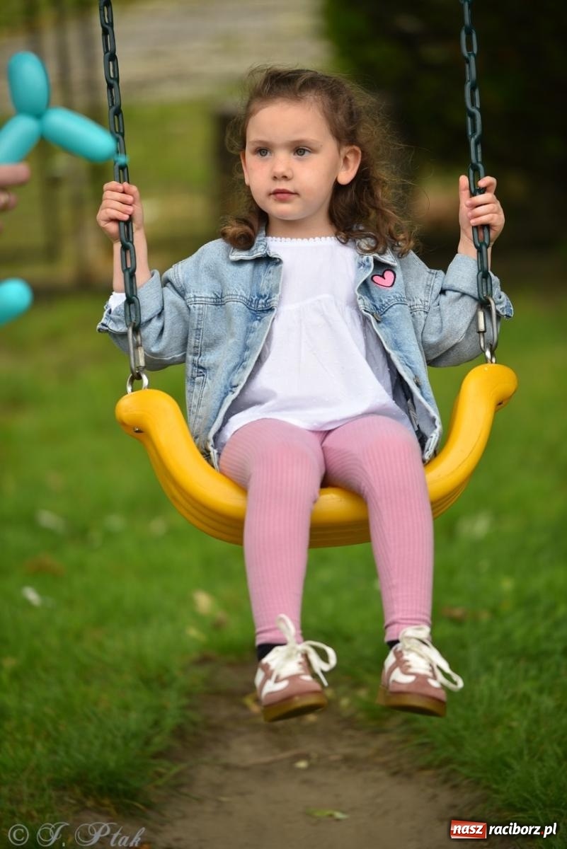 Zdjęcie w galerii na portalu naszraciborz.pl: Rodzinna przygoda w Przedszkolu nr 20 – festyn pełen radości i atrakcji [FOTO i WIDEO] wiadomości z regionu