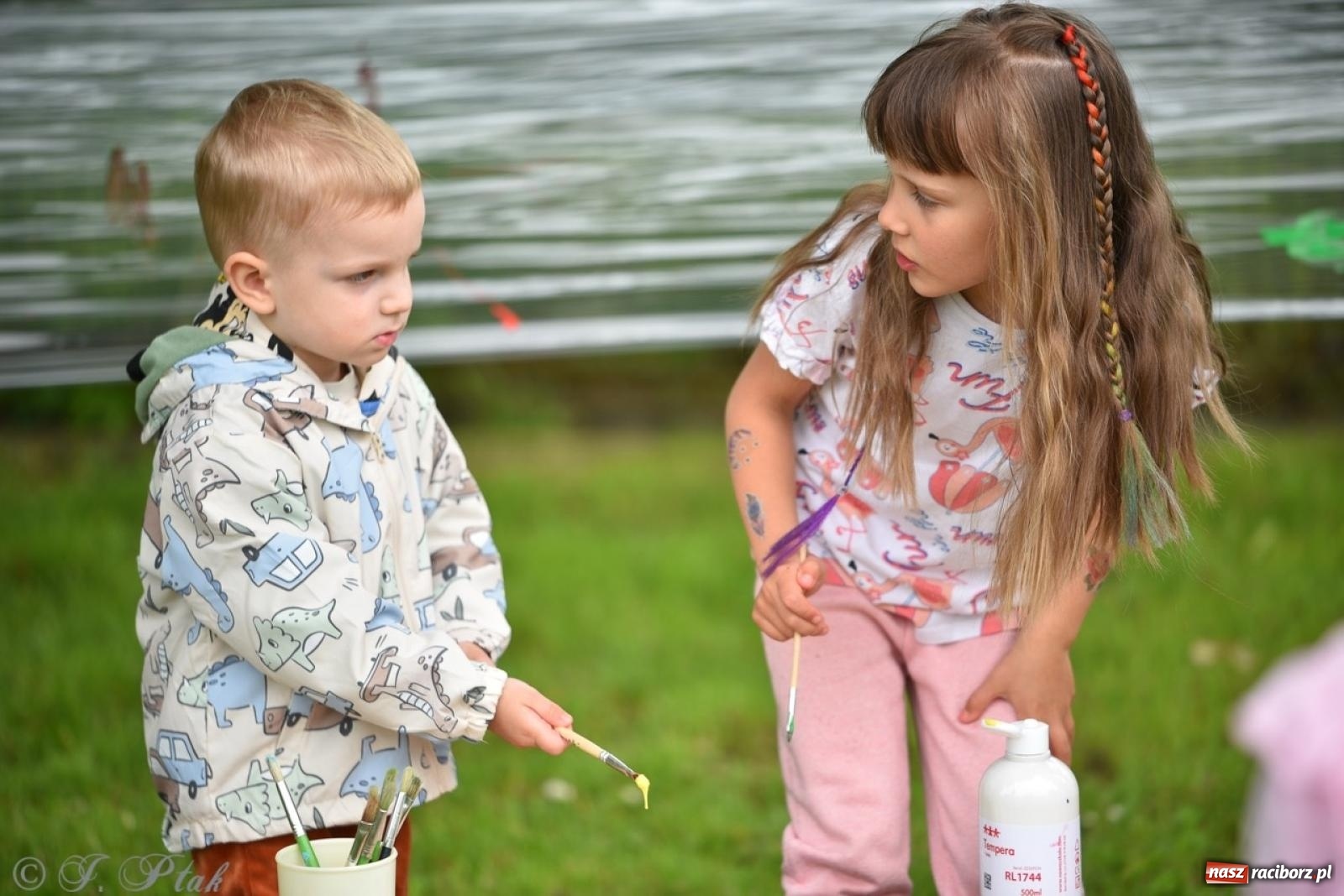 Zdjęcie w galerii na portalu naszraciborz.pl: Rodzinna przygoda w Przedszkolu nr 20 – festyn pełen radości i atrakcji [FOTO i WIDEO] wiadomości z regionu