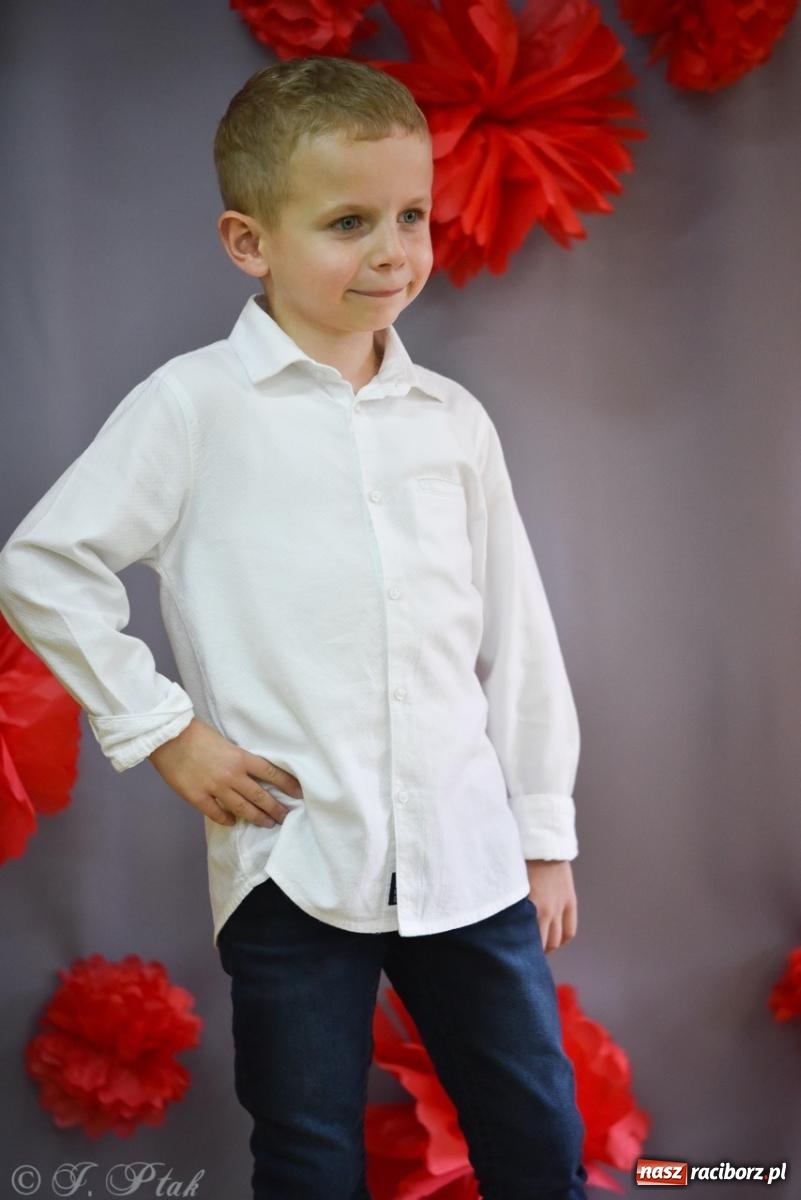 Zdjęcie w galerii na portalu naszraciborz.pl: Rodzinna przygoda w Przedszkolu nr 20 – festyn pełen radości i atrakcji [FOTO i WIDEO] wiadomości z regionu