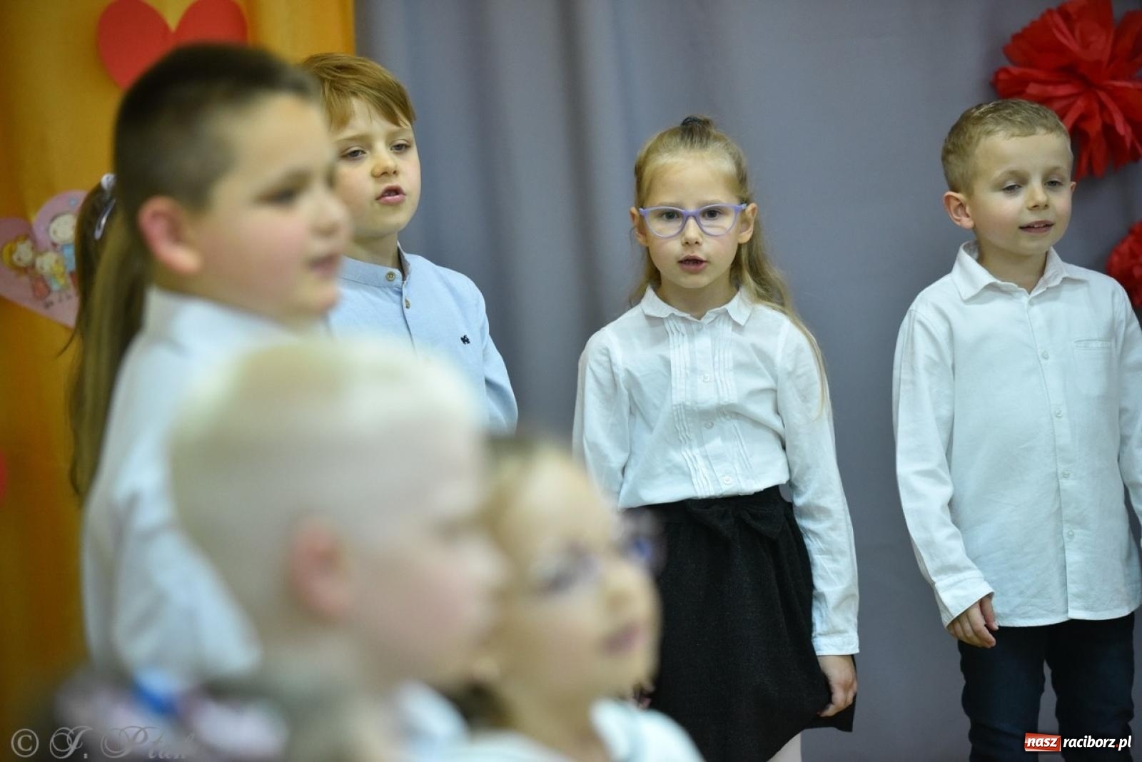 Zdjęcie w galerii na portalu naszraciborz.pl: Rodzinna przygoda w Przedszkolu nr 20 – festyn pełen radości i atrakcji [FOTO i WIDEO] wiadomości z regionu