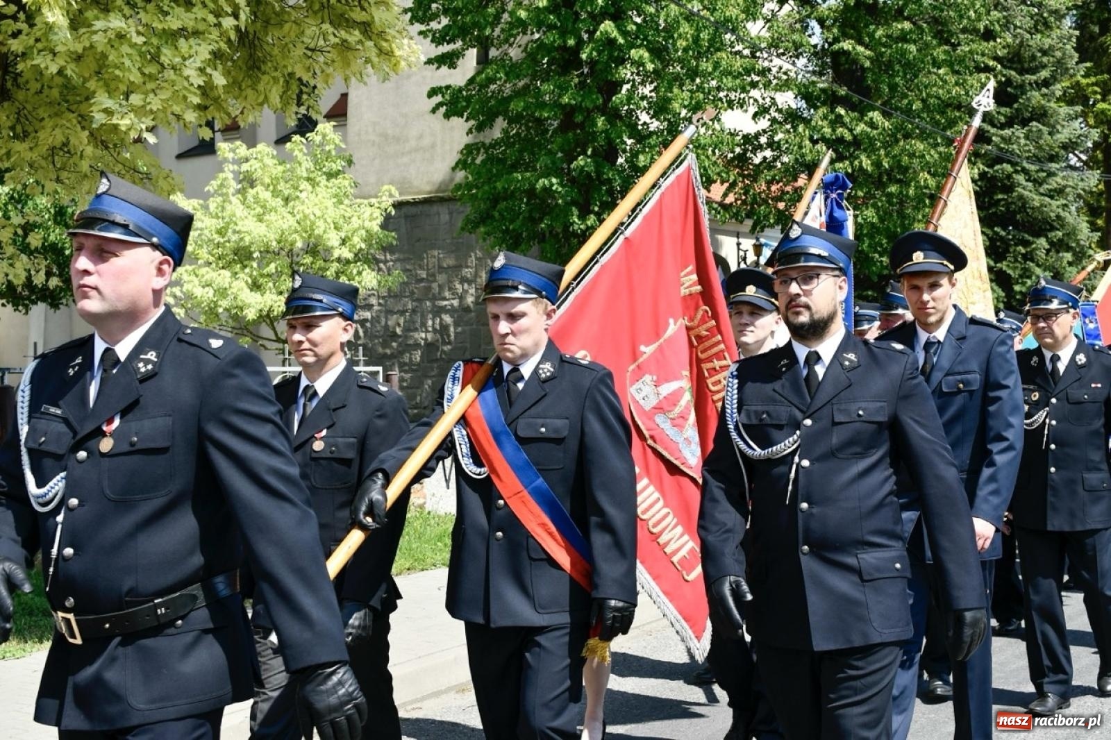Zdjęcie w galerii na portalu naszraciborz.pl: 100 lat OSP Pogrzebień i nowy sztandar. Uroczystości z odznaczeniami i czeskim akcentem [FOTO i WIDEO] wiadomości z regionu