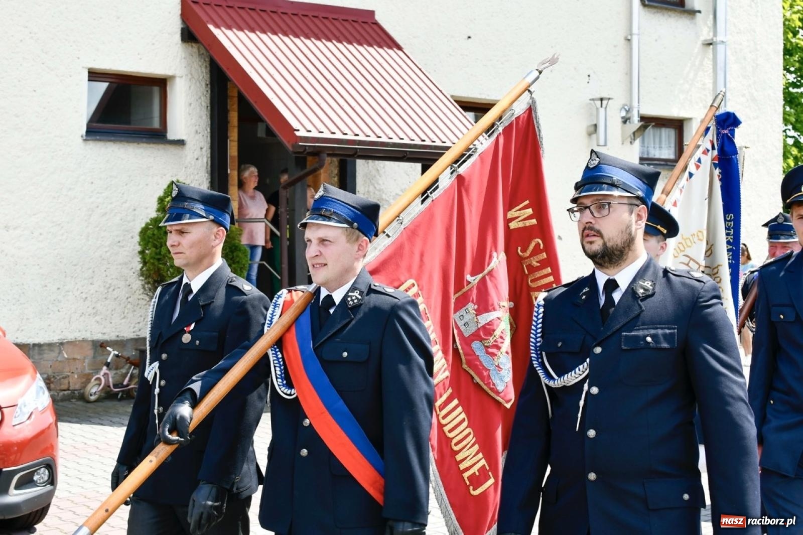 Zdjęcie w galerii na portalu naszraciborz.pl: 100 lat OSP Pogrzebień i nowy sztandar. Uroczystości z odznaczeniami i czeskim akcentem [FOTO i WIDEO] wiadomości z regionu