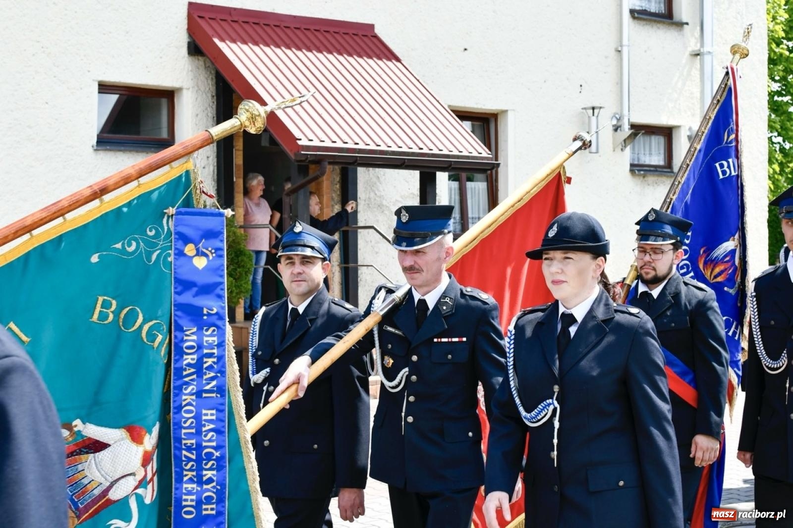 Zdjęcie w galerii na portalu naszraciborz.pl: 100 lat OSP Pogrzebień i nowy sztandar. Uroczystości z odznaczeniami i czeskim akcentem [FOTO i WIDEO] wiadomości z regionu