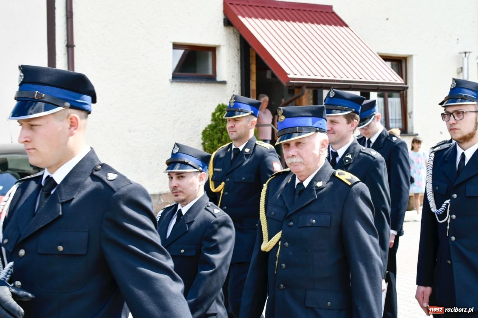Zdjęcie w galerii na portalu naszraciborz.pl: 100 lat OSP Pogrzebień i nowy sztandar. Uroczystości z odznaczeniami i czeskim akcentem [FOTO i WIDEO] wiadomości z regionu