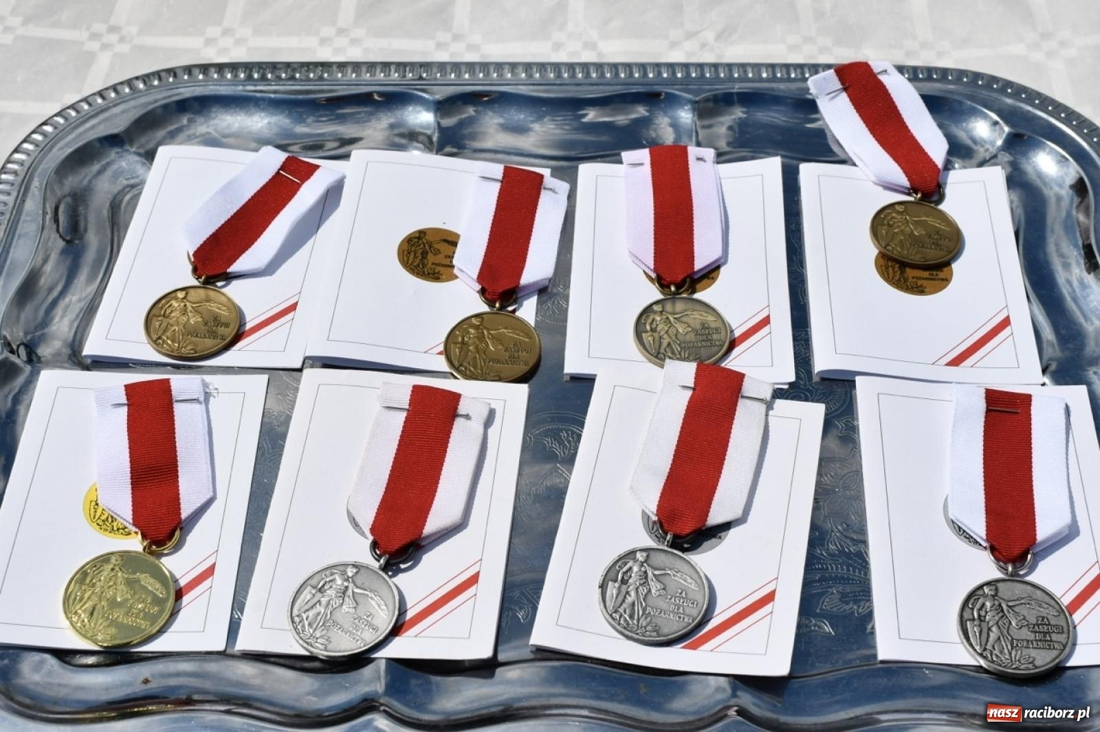 Zdjęcie w galerii na portalu naszraciborz.pl: 100 lat OSP Pogrzebień i nowy sztandar. Uroczystości z odznaczeniami i czeskim akcentem [FOTO i WIDEO] wiadomości z regionu