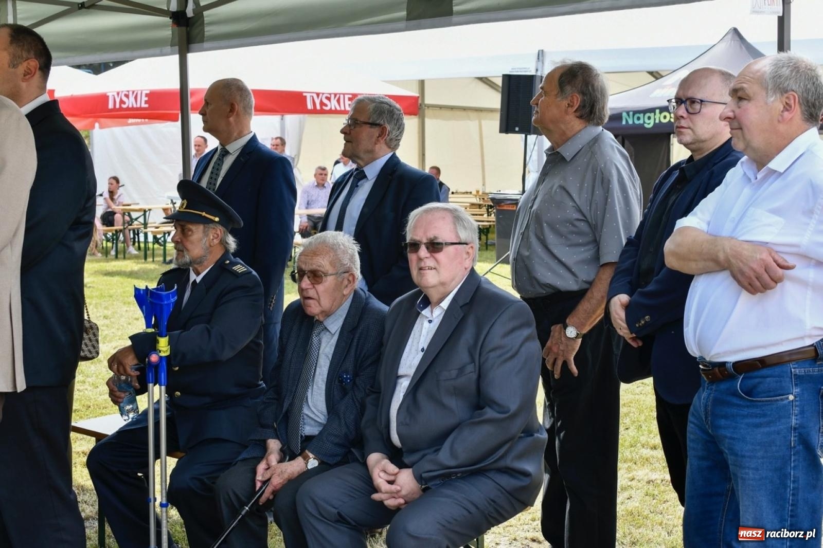 Zdjęcie w galerii na portalu naszraciborz.pl: 100 lat OSP Pogrzebień i nowy sztandar. Uroczystości z odznaczeniami i czeskim akcentem [FOTO i WIDEO] wiadomości z regionu