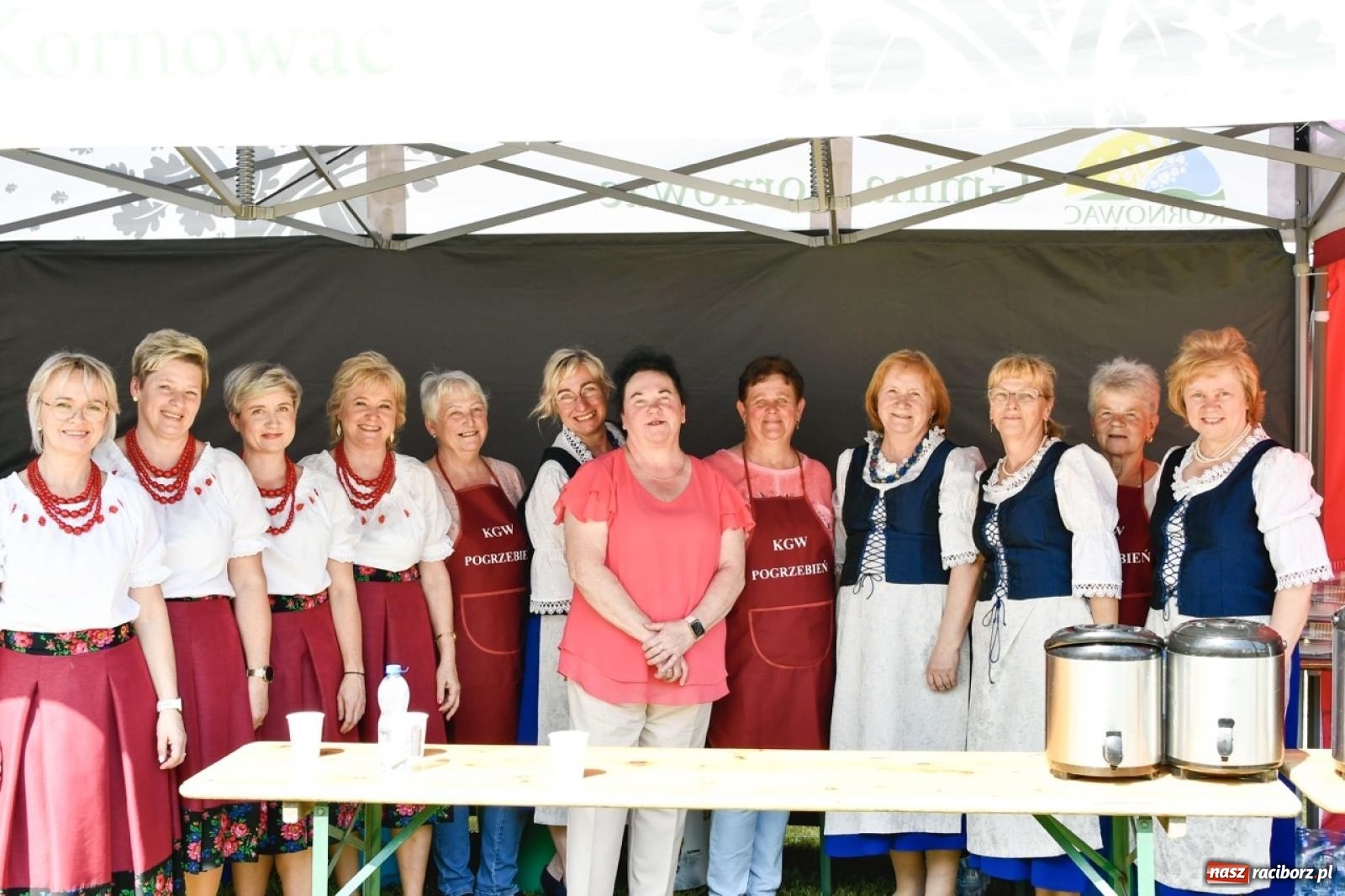 Zdjęcie w galerii na portalu naszraciborz.pl: 100 lat OSP Pogrzebień i nowy sztandar. Uroczystości z odznaczeniami i czeskim akcentem [FOTO i WIDEO] wiadomości z regionu