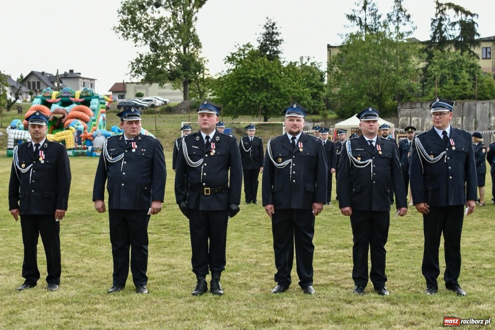 Zdjęcie w galerii na portalu naszraciborz.pl: 100 lat OSP Pogrzebień i nowy sztandar. Uroczystości z odznaczeniami i czeskim akcentem [FOTO i WIDEO] wiadomości z regionu