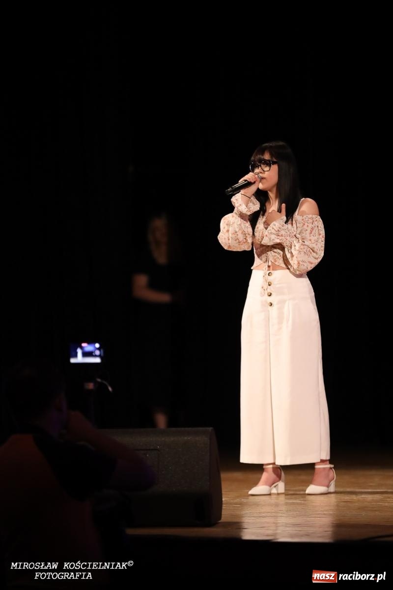 Zdjęcie w galerii na portalu naszraciborz.pl: Wielki finał Raciborskiej Giełdy Talentów za nami. Znamy zwycięzców ósmej edycji wiadomości z regionu