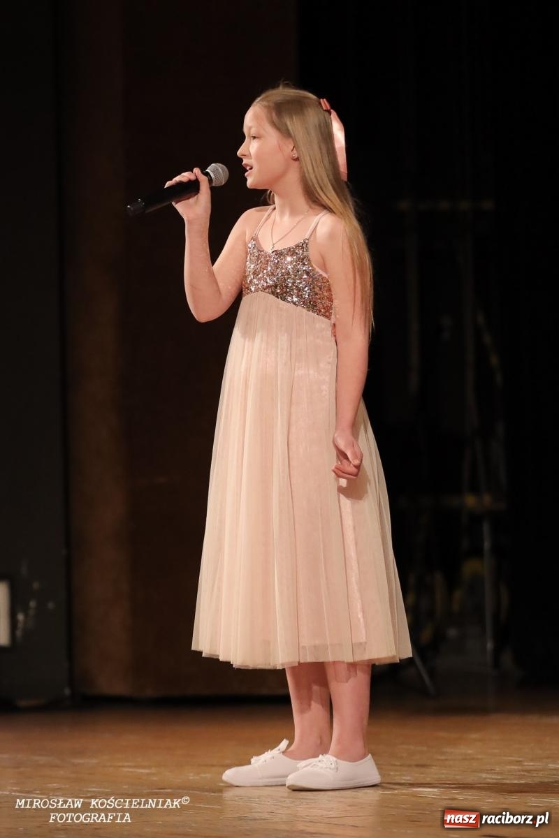 Zdjęcie w galerii na portalu naszraciborz.pl: Wielki finał Raciborskiej Giełdy Talentów za nami. Znamy zwycięzców ósmej edycji wiadomości z regionu