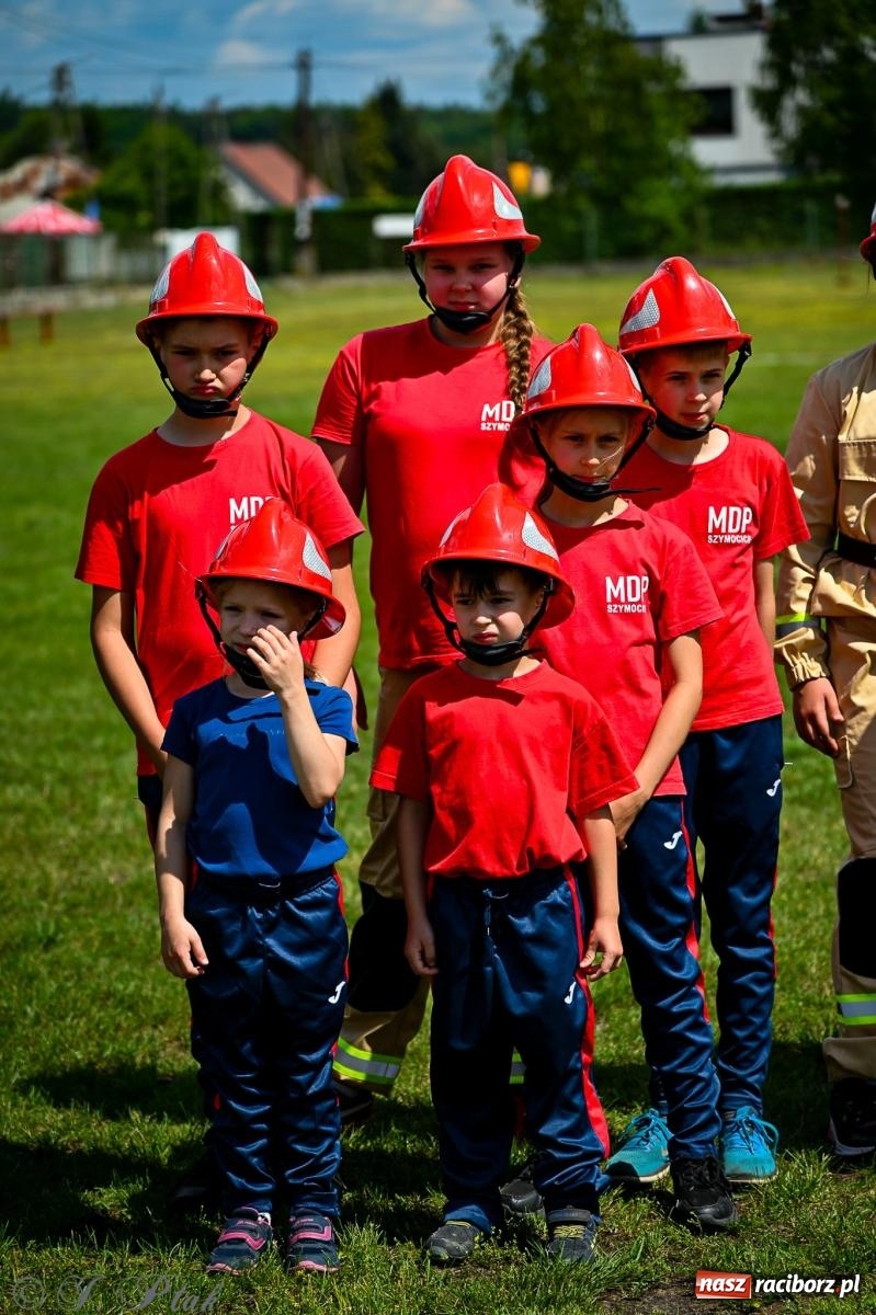 Zdjęcie w galerii na portalu naszraciborz.pl: Zawody sportowo-pożarnicze w Górkach Śląskich. Strażacka rywalizacja mimo kapryśnej pogody wiadomości z regionu