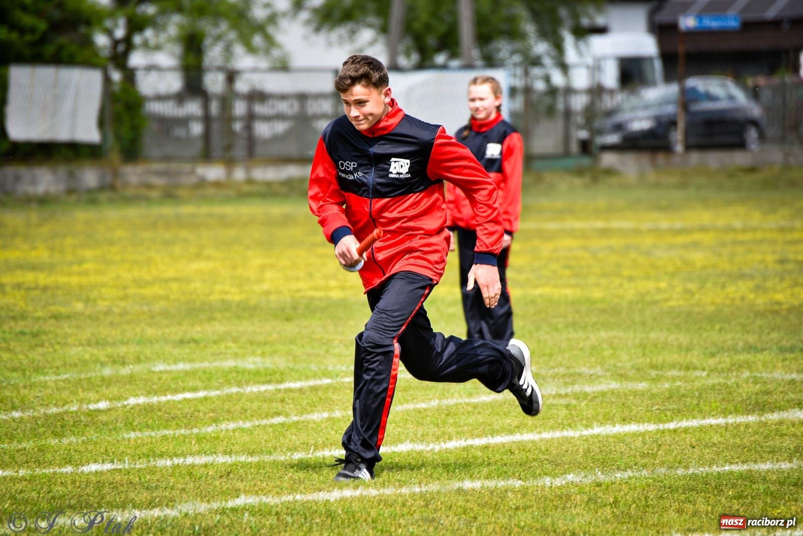 Zdjęcie w galerii na portalu naszraciborz.pl: Zawody sportowo-pożarnicze w Górkach Śląskich. Strażacka rywalizacja mimo kapryśnej pogody wiadomości z regionu