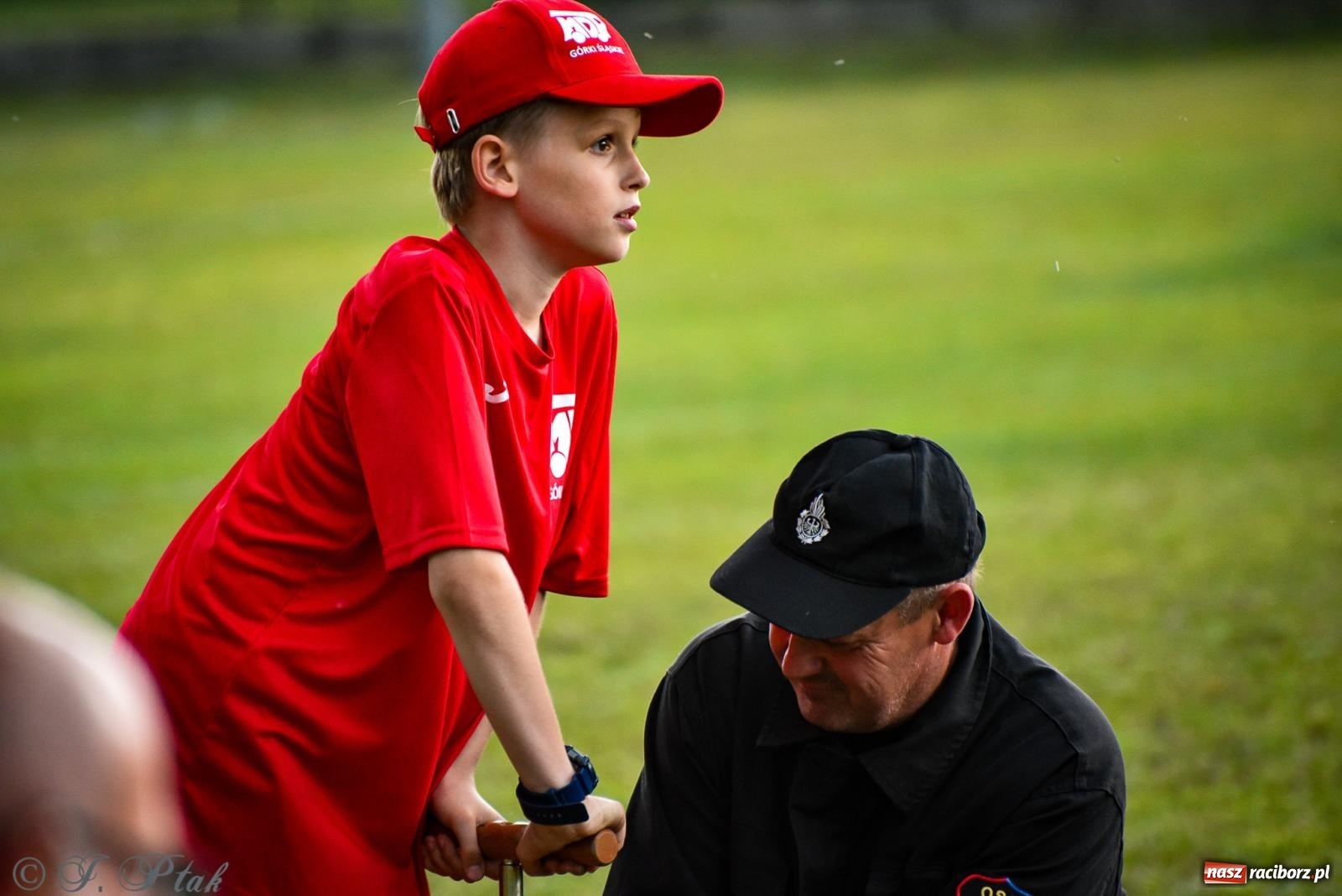 Zdjęcie w galerii na portalu naszraciborz.pl: Zawody sportowo-pożarnicze w Górkach Śląskich. Strażacka rywalizacja mimo kapryśnej pogody wiadomości z regionu