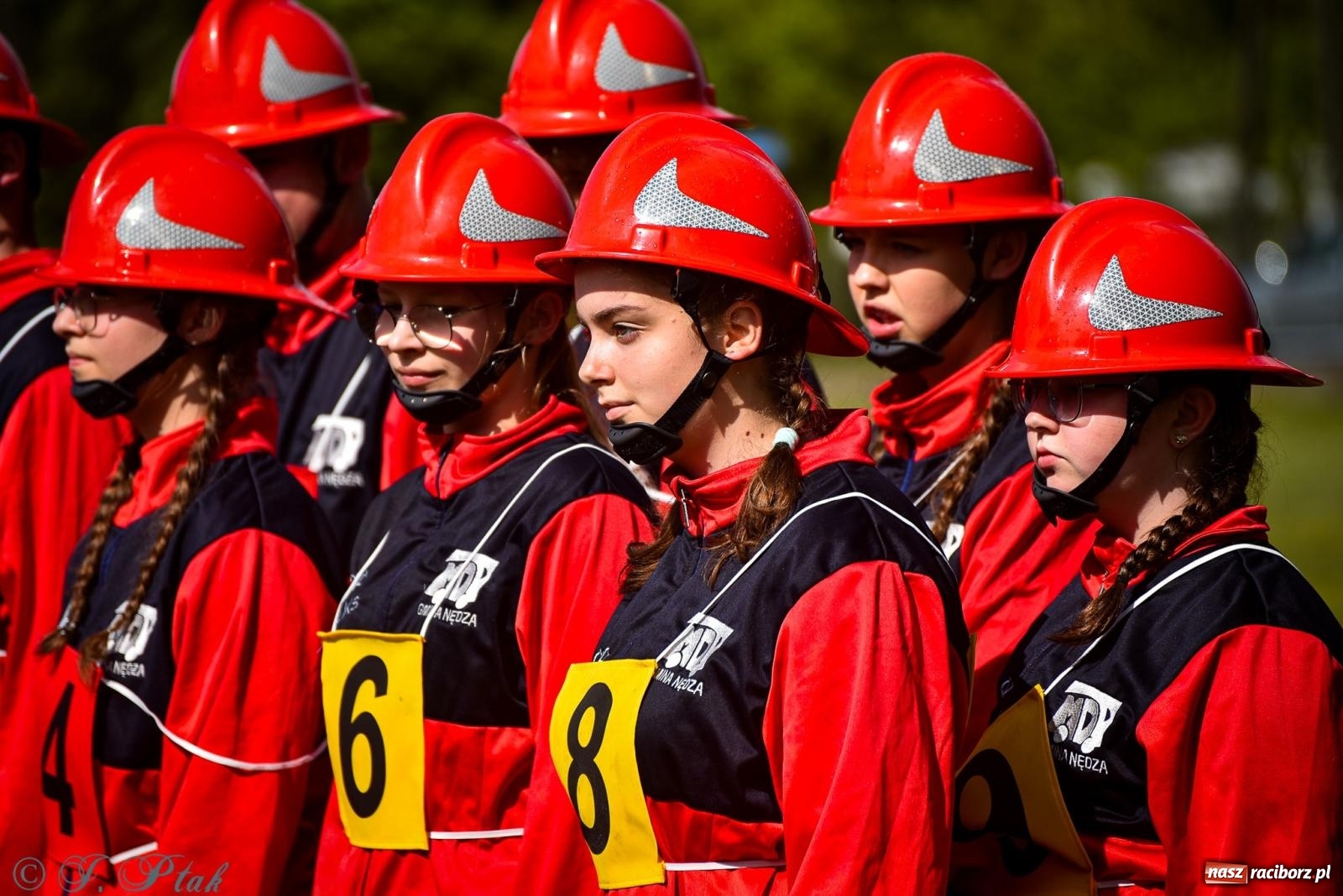Zdjęcie w galerii na portalu naszraciborz.pl: Zawody sportowo-pożarnicze w Górkach Śląskich. Strażacka rywalizacja mimo kapryśnej pogody wiadomości z regionu