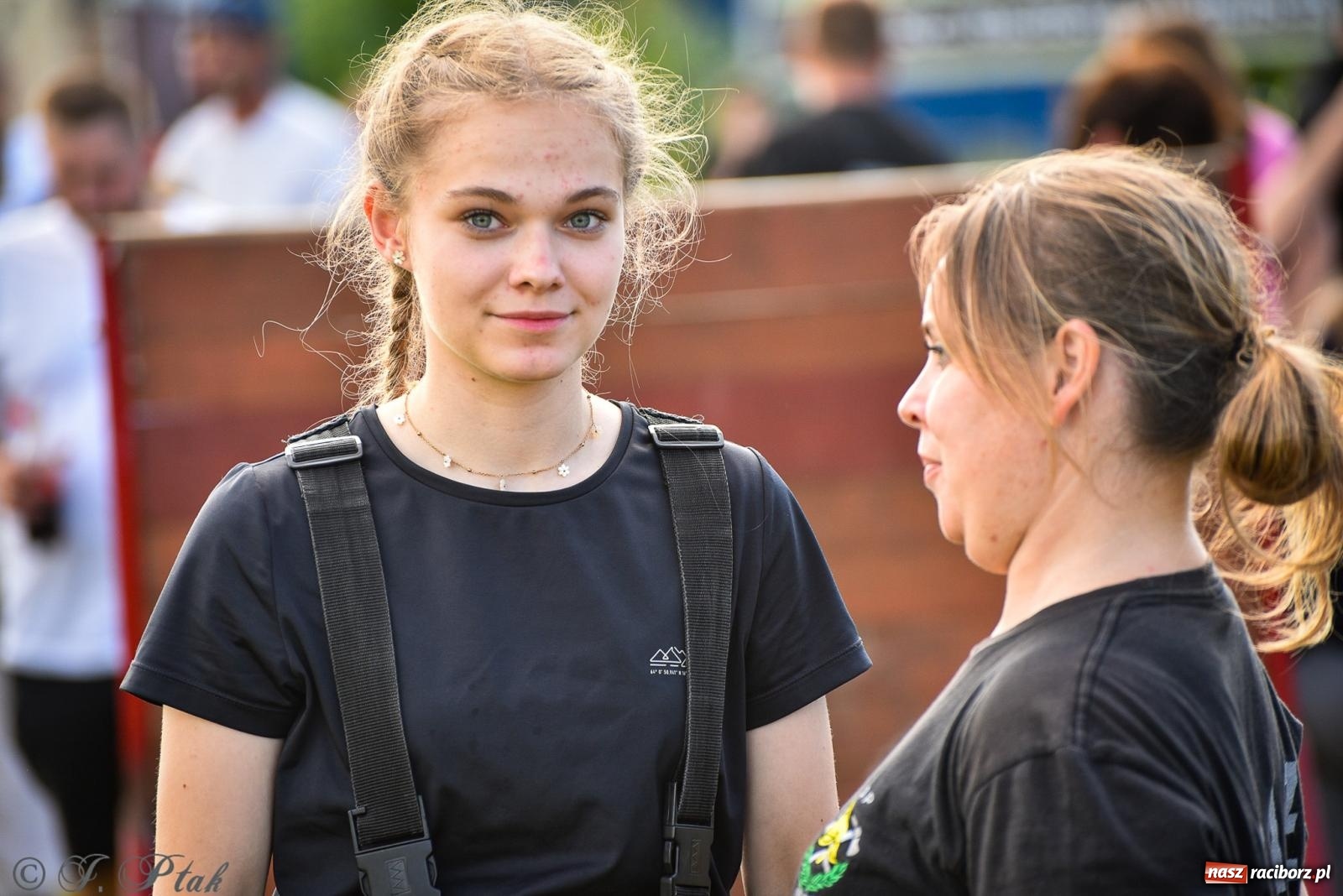 Zdjęcie w galerii na portalu naszraciborz.pl: Zawody sportowo-pożarnicze w Górkach Śląskich. Strażacka rywalizacja mimo kapryśnej pogody wiadomości z regionu