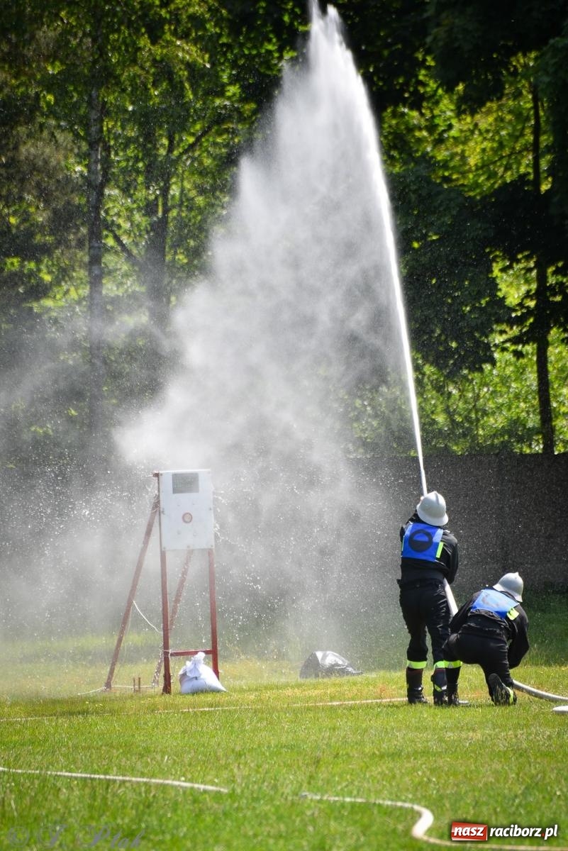 Zdjęcie w galerii na portalu naszraciborz.pl: Turze zdominowało zawody sportowo-pożarnicze w Kuźni Raciborskiej wiadomości z regionu