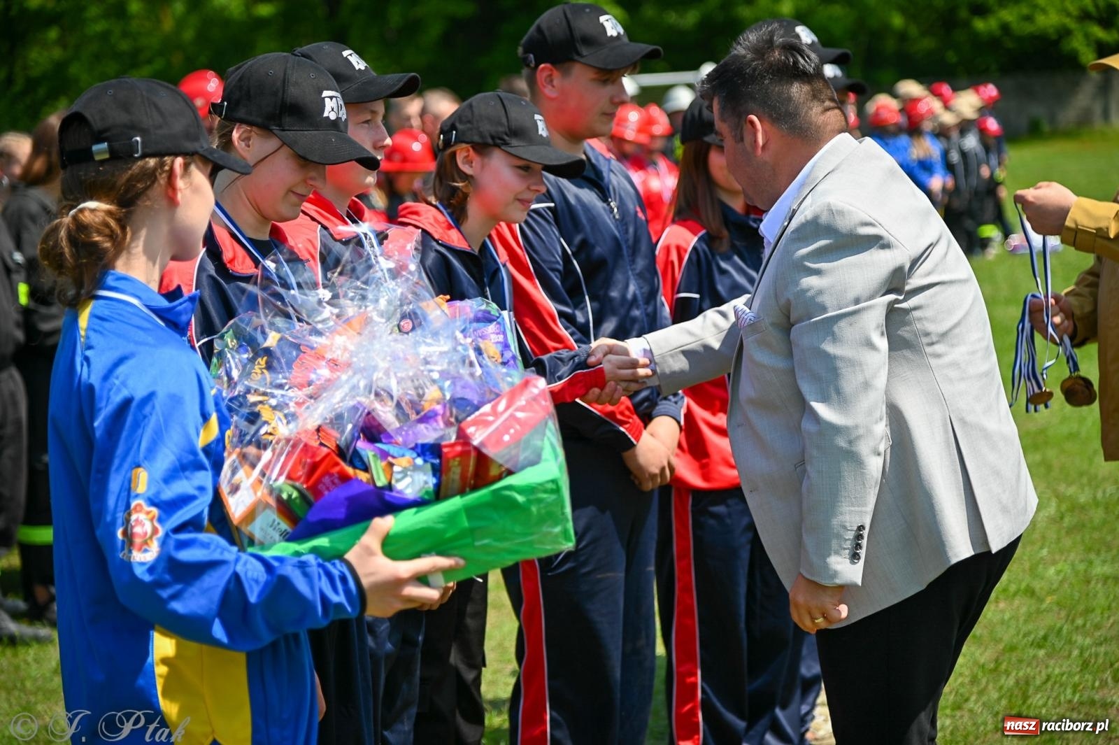 Zdjęcie w galerii na portalu naszraciborz.pl: Turze zdominowało zawody sportowo-pożarnicze w Kuźni Raciborskiej wiadomości z regionu