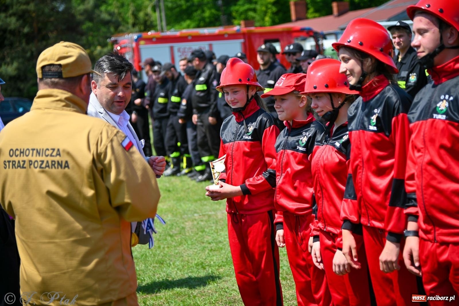 Zdjęcie w galerii na portalu naszraciborz.pl: Turze zdominowało zawody sportowo-pożarnicze w Kuźni Raciborskiej wiadomości z regionu