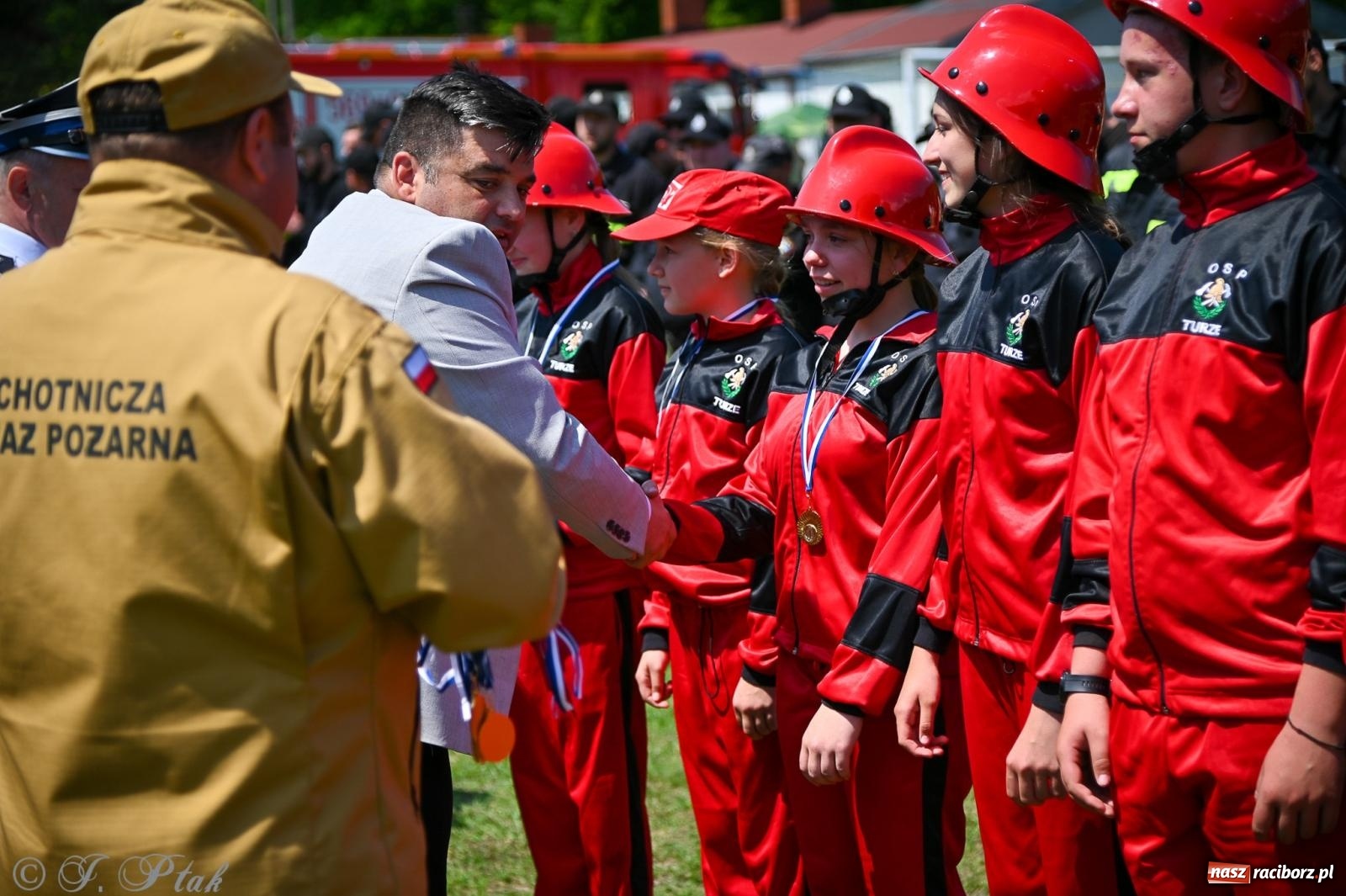 Zdjęcie w galerii na portalu naszraciborz.pl: Turze zdominowało zawody sportowo-pożarnicze w Kuźni Raciborskiej wiadomości z regionu