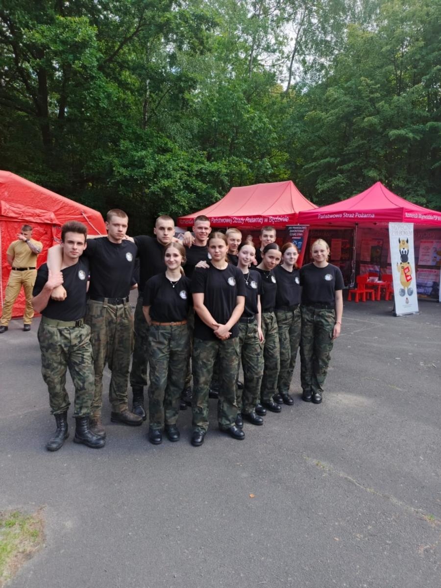 Zdjęcie w galerii na portalu naszraciborz.pl: Służby Dzieciom – ZSOMS świętowało Dzień Dziecka w mundurowym stylu! wiadomości z regionu