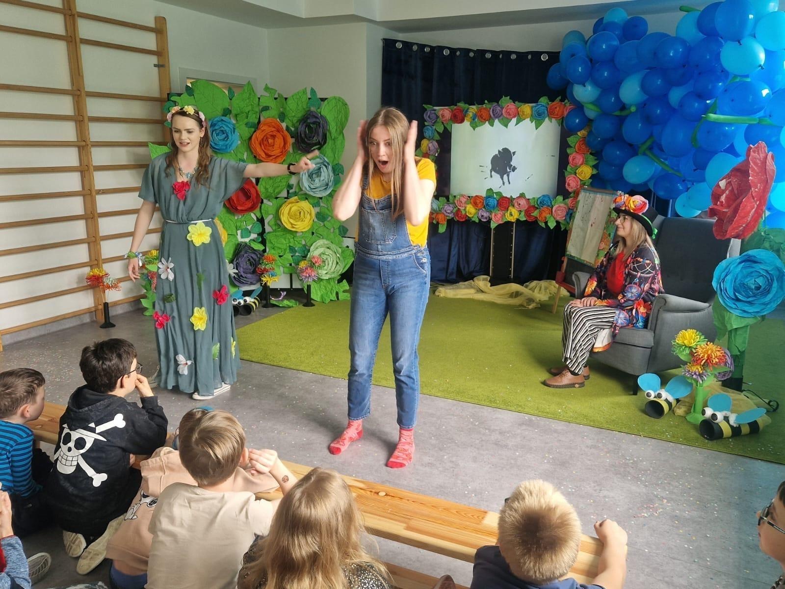 Zdjęcie w galerii na portalu naszraciborz.pl: W Słonecznej Krainie belfrowie wystąpili dla dzieci wiadomości z regionu