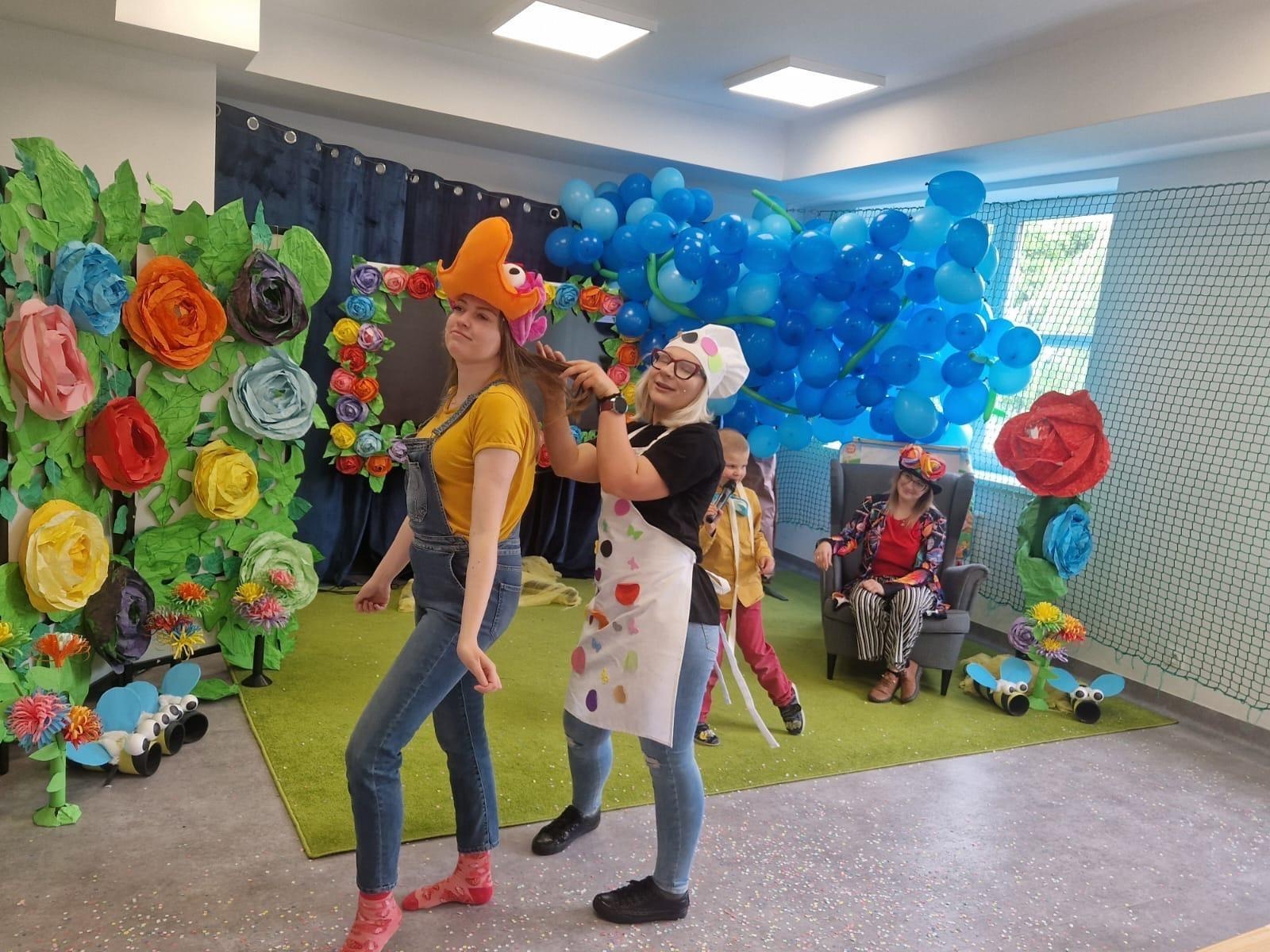 Zdjęcie w galerii na portalu naszraciborz.pl: W Słonecznej Krainie belfrowie wystąpili dla dzieci wiadomości z regionu