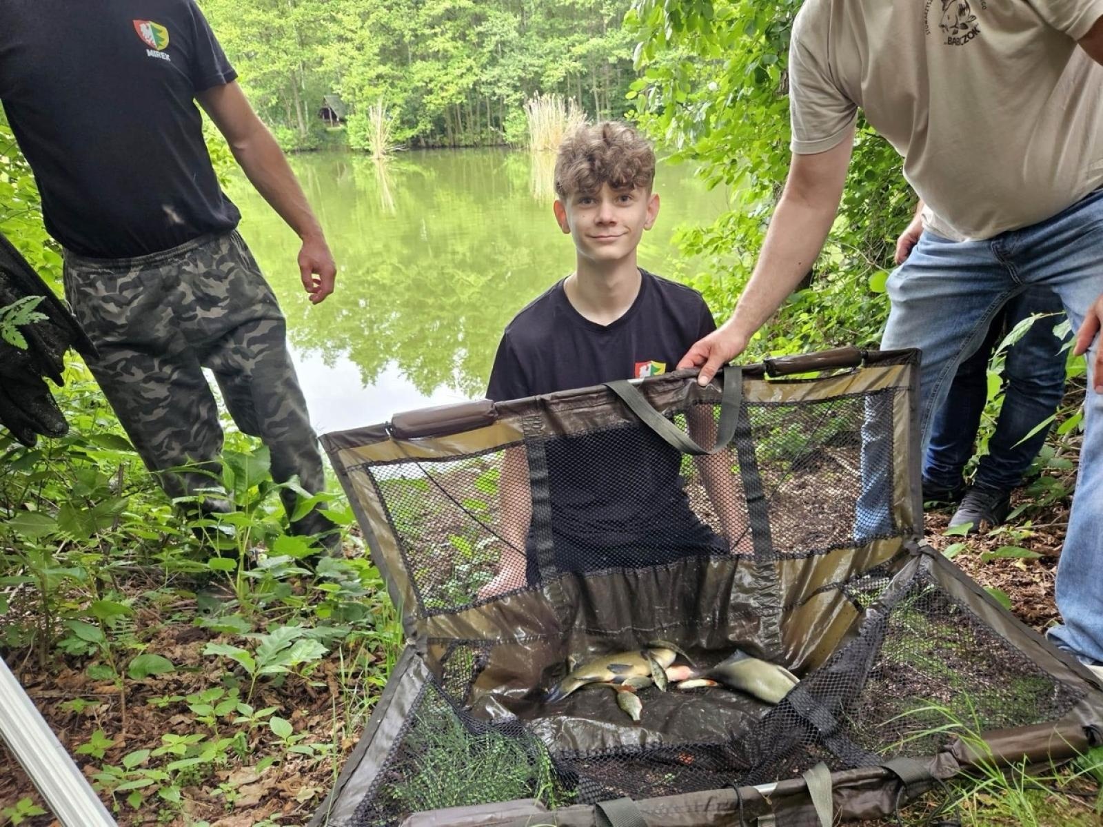 Zdjęcie w galerii na portalu naszraciborz.pl: Wędkarski Dzień Dziecka z Babiczokiem wiadomości z regionu