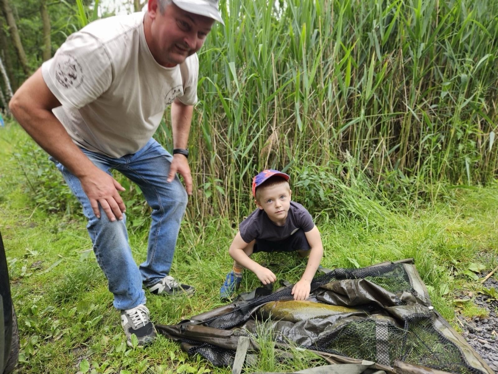 Zdjęcie w galerii na portalu naszraciborz.pl: Wędkarski Dzień Dziecka z Babiczokiem wiadomości z regionu