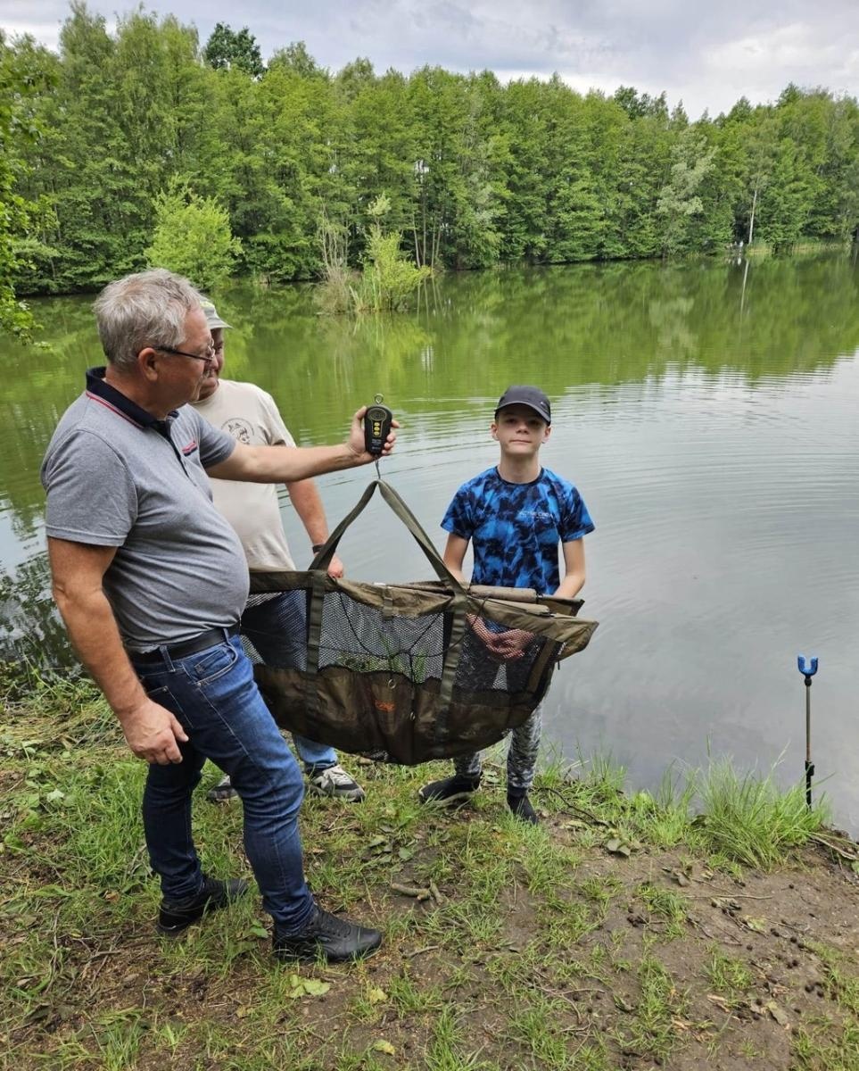 Zdjęcie w galerii na portalu naszraciborz.pl: Wędkarski Dzień Dziecka z Babiczokiem wiadomości z regionu