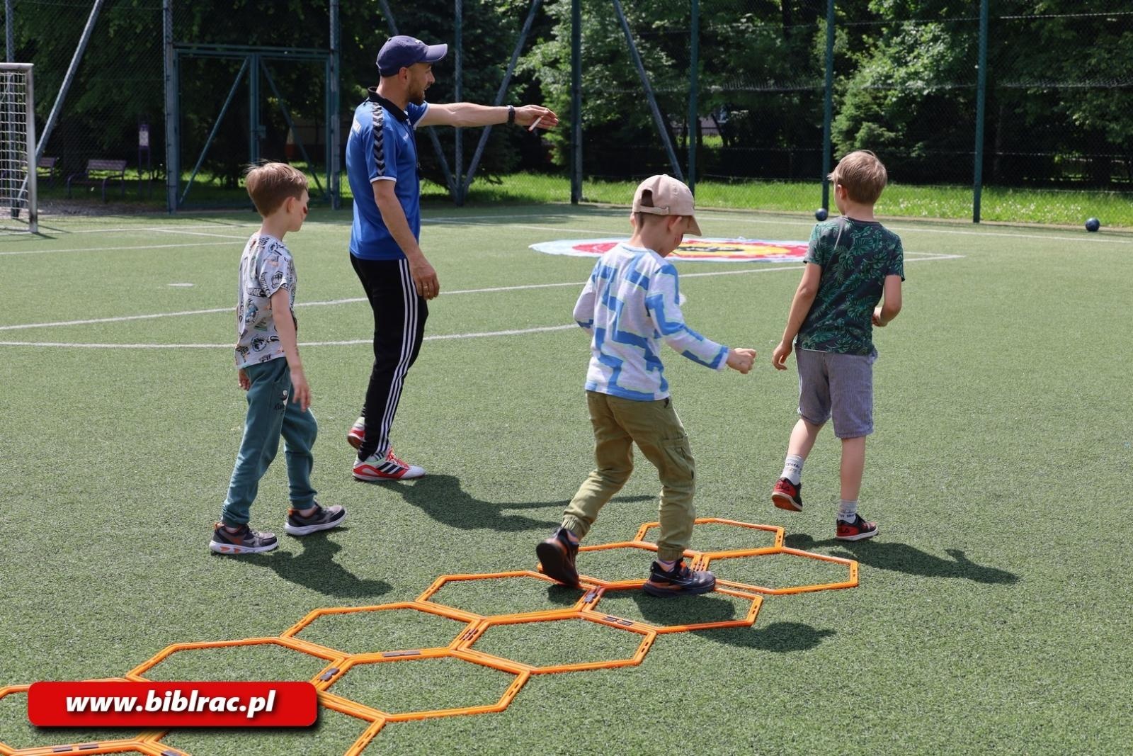 Zdjęcie w galerii na portalu naszraciborz.pl: Ahoj Piraci! Za nami wyjątkowy Dzień Dziecka w raciborskiej bibliotece wiadomości z regionu