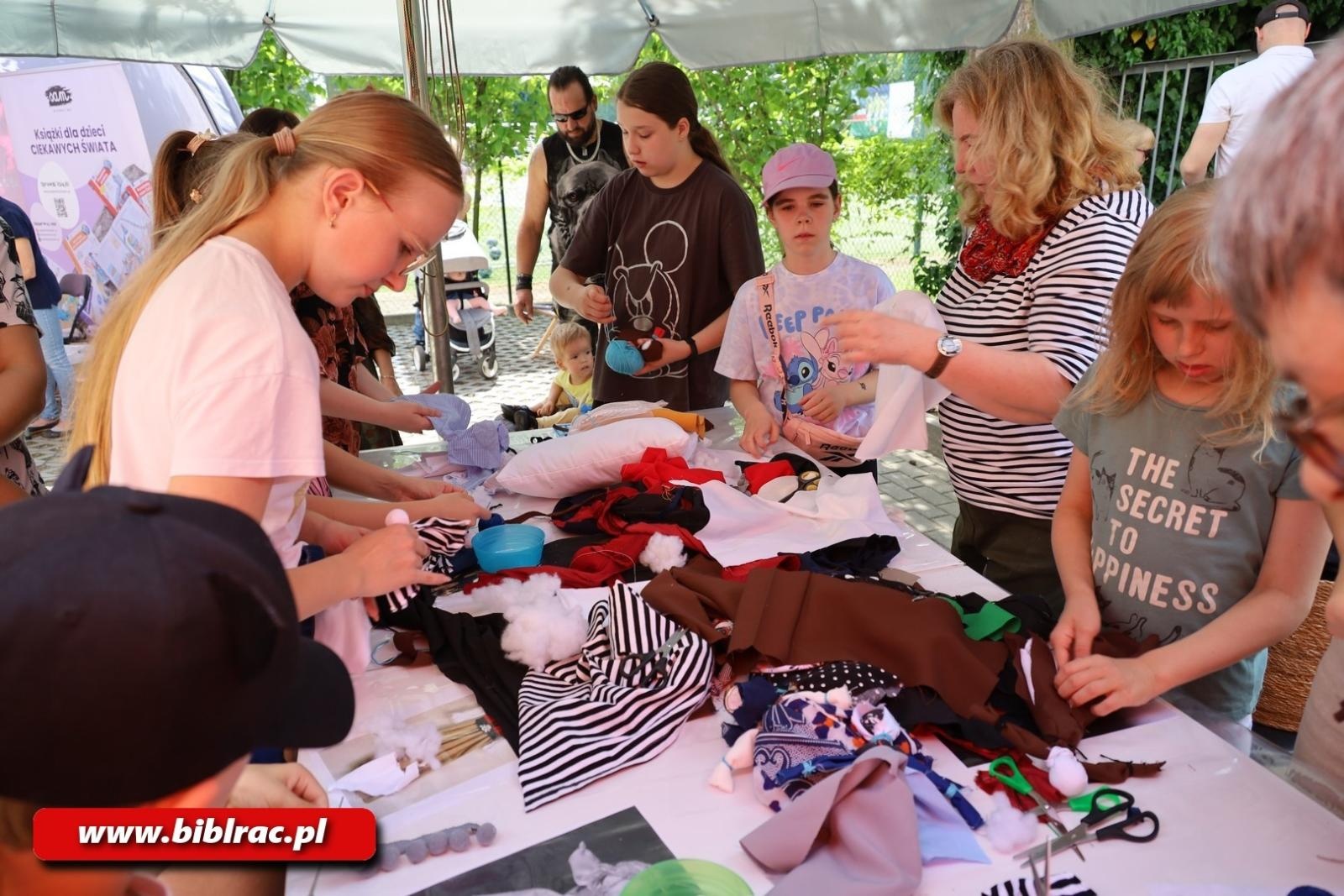 Zdjęcie w galerii na portalu naszraciborz.pl: Ahoj Piraci! Za nami wyjątkowy Dzień Dziecka w raciborskiej bibliotece wiadomości z regionu