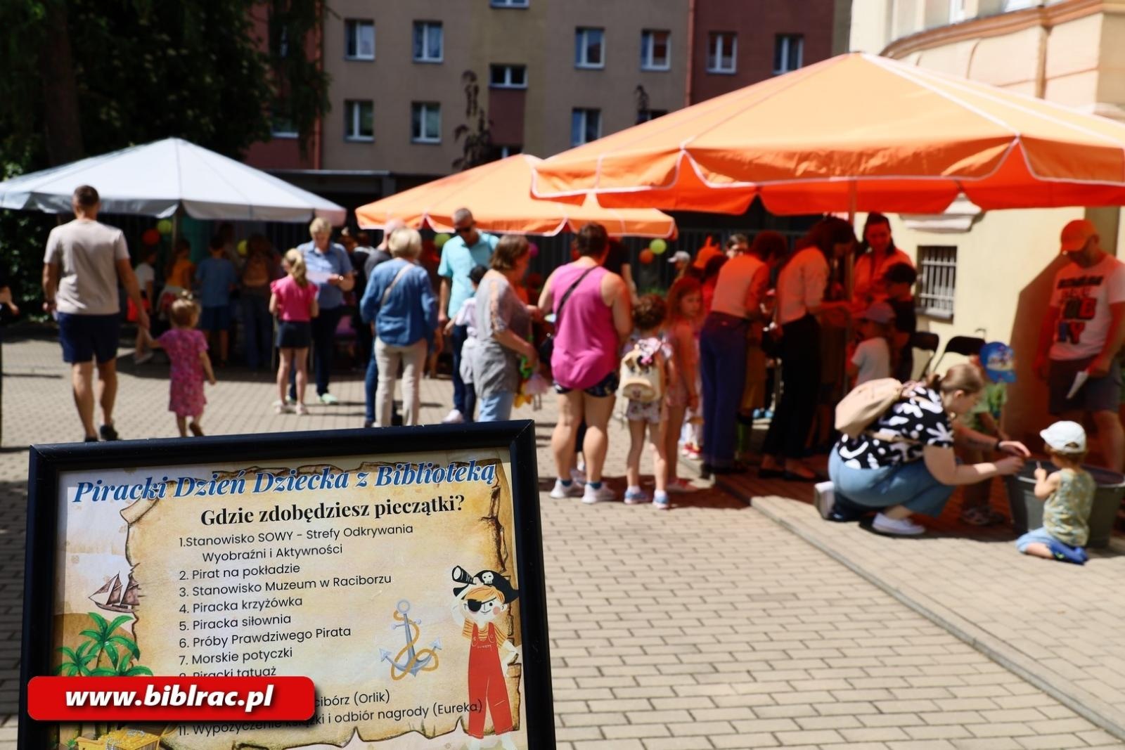 Zdjęcie w galerii na portalu naszraciborz.pl: Ahoj Piraci! Za nami wyjątkowy Dzień Dziecka w raciborskiej bibliotece wiadomości z regionu