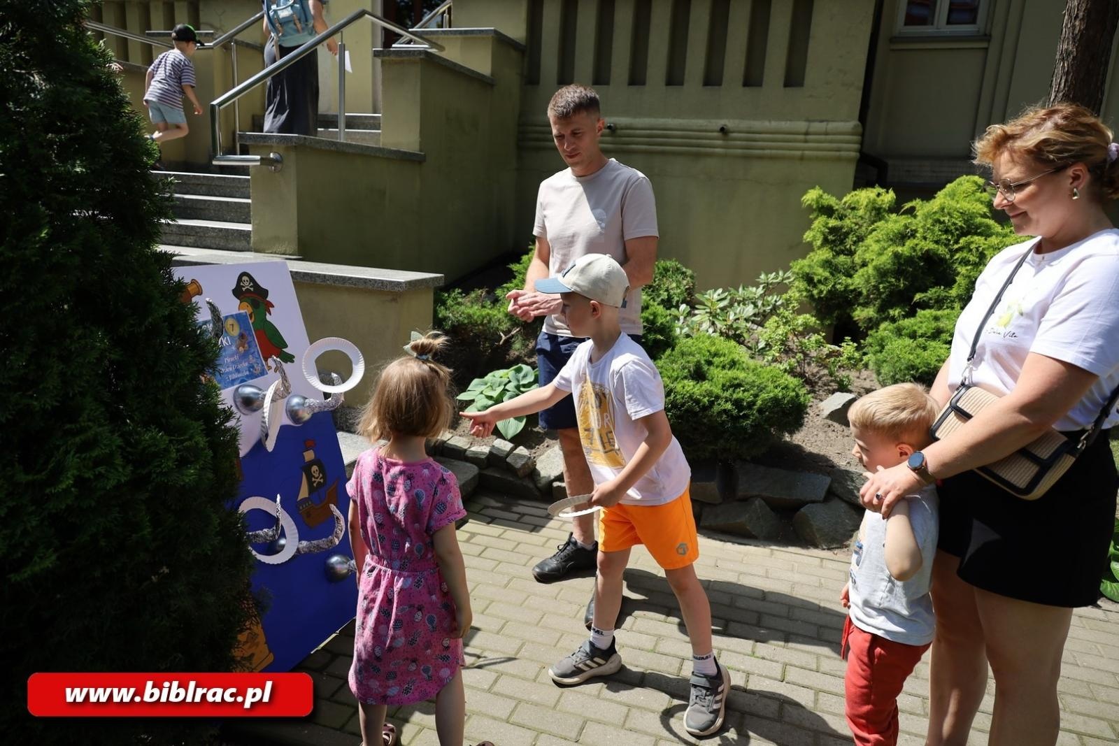 Zdjęcie w galerii na portalu naszraciborz.pl: Ahoj Piraci! Za nami wyjątkowy Dzień Dziecka w raciborskiej bibliotece wiadomości z regionu