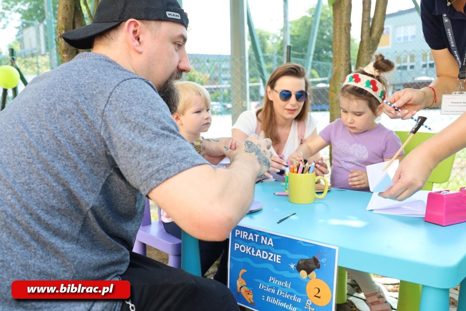 Zdjęcie w galerii na portalu naszraciborz.pl: Ahoj Piraci! Za nami wyjątkowy Dzień Dziecka w raciborskiej bibliotece wiadomości z regionu