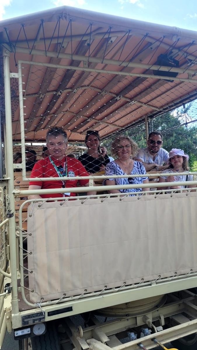 Zdjęcie w galerii na portalu naszraciborz.pl: Wycieczka PTTK Racibórz do ZOO Safari w Czechach  wiadomości z regionu