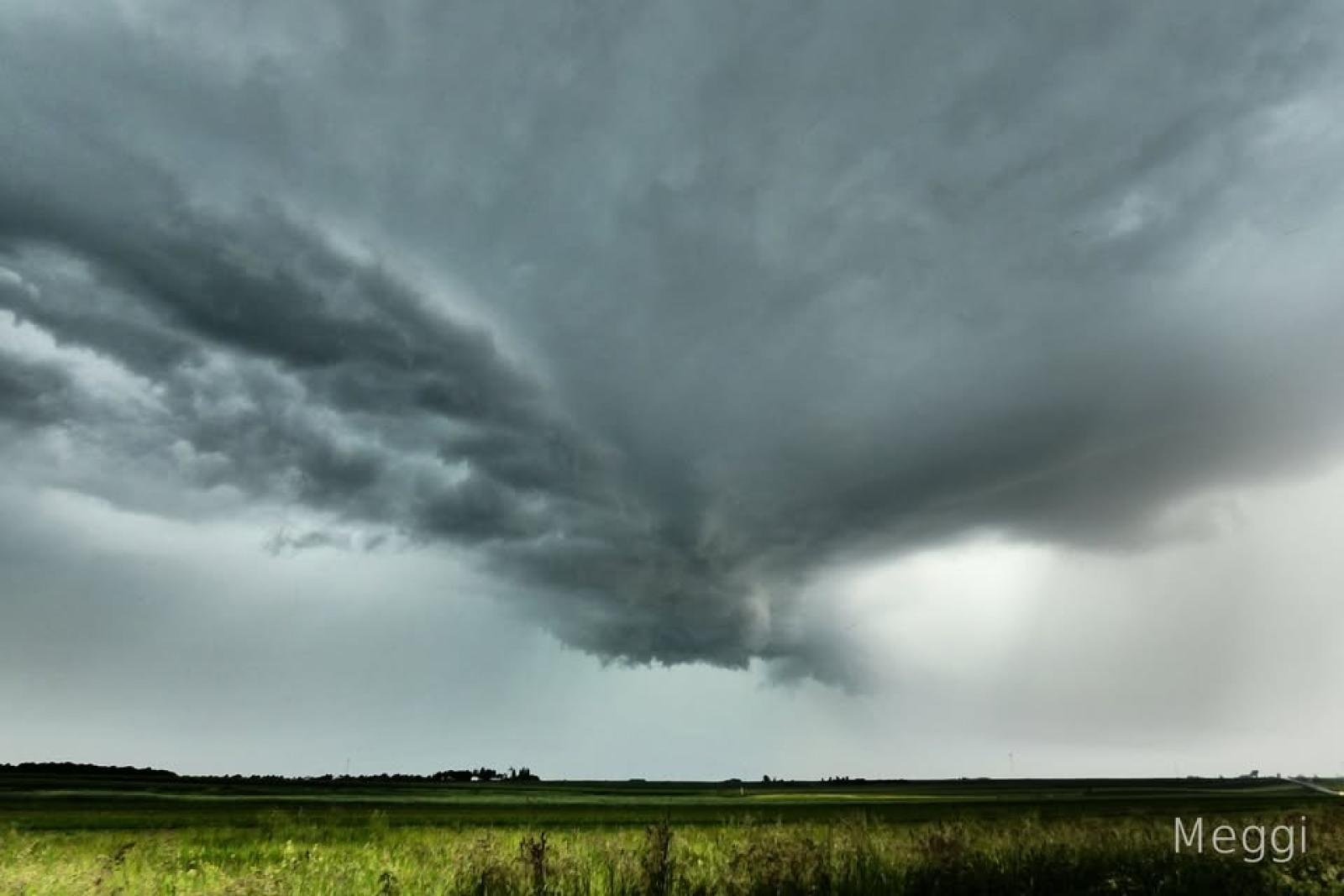 Zdjęcie w galerii na portalu naszraciborz.pl: Gwałtowna burza nad powiatem raciborskim. Ponad 60 interwencji straży pożarnej wiadomości z regionu