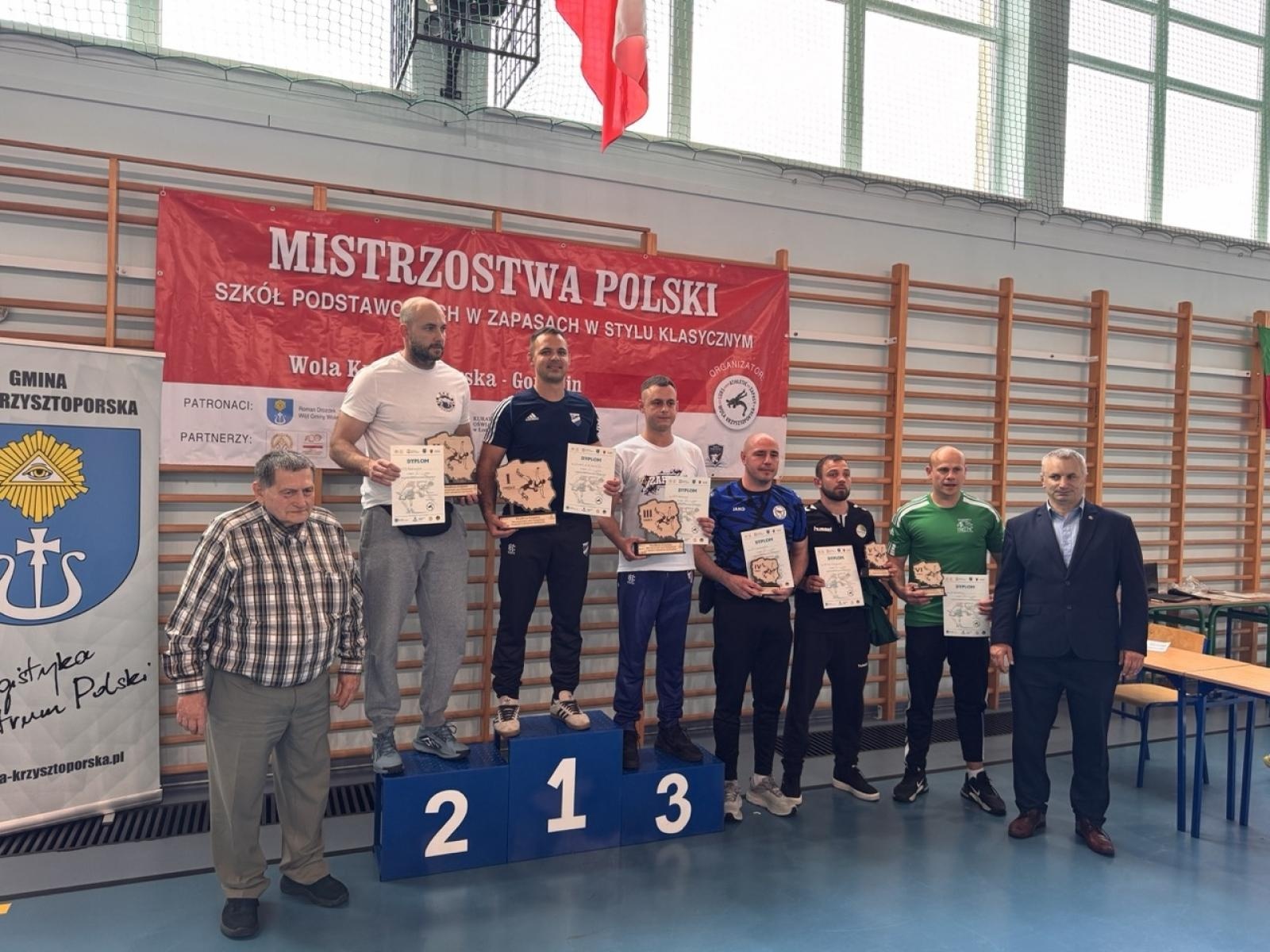 Zdjęcie w galerii na portalu naszraciborz.pl: Raciborska Szkoła Podstawowa nr 8 mistrzem Polski wiadomości z regionu