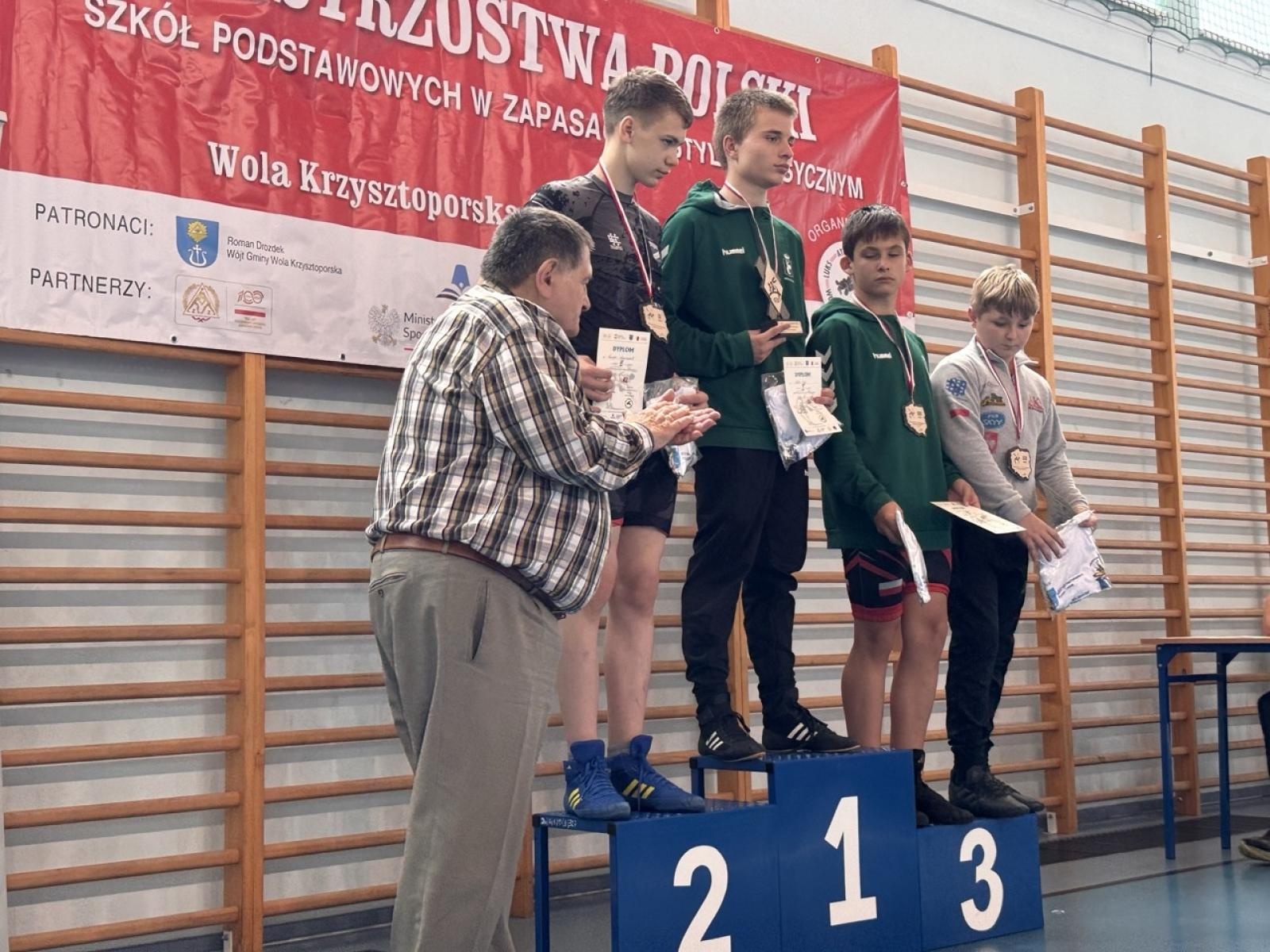 Zdjęcie w galerii na portalu naszraciborz.pl: Raciborska Szkoła Podstawowa nr 8 mistrzem Polski wiadomości z regionu